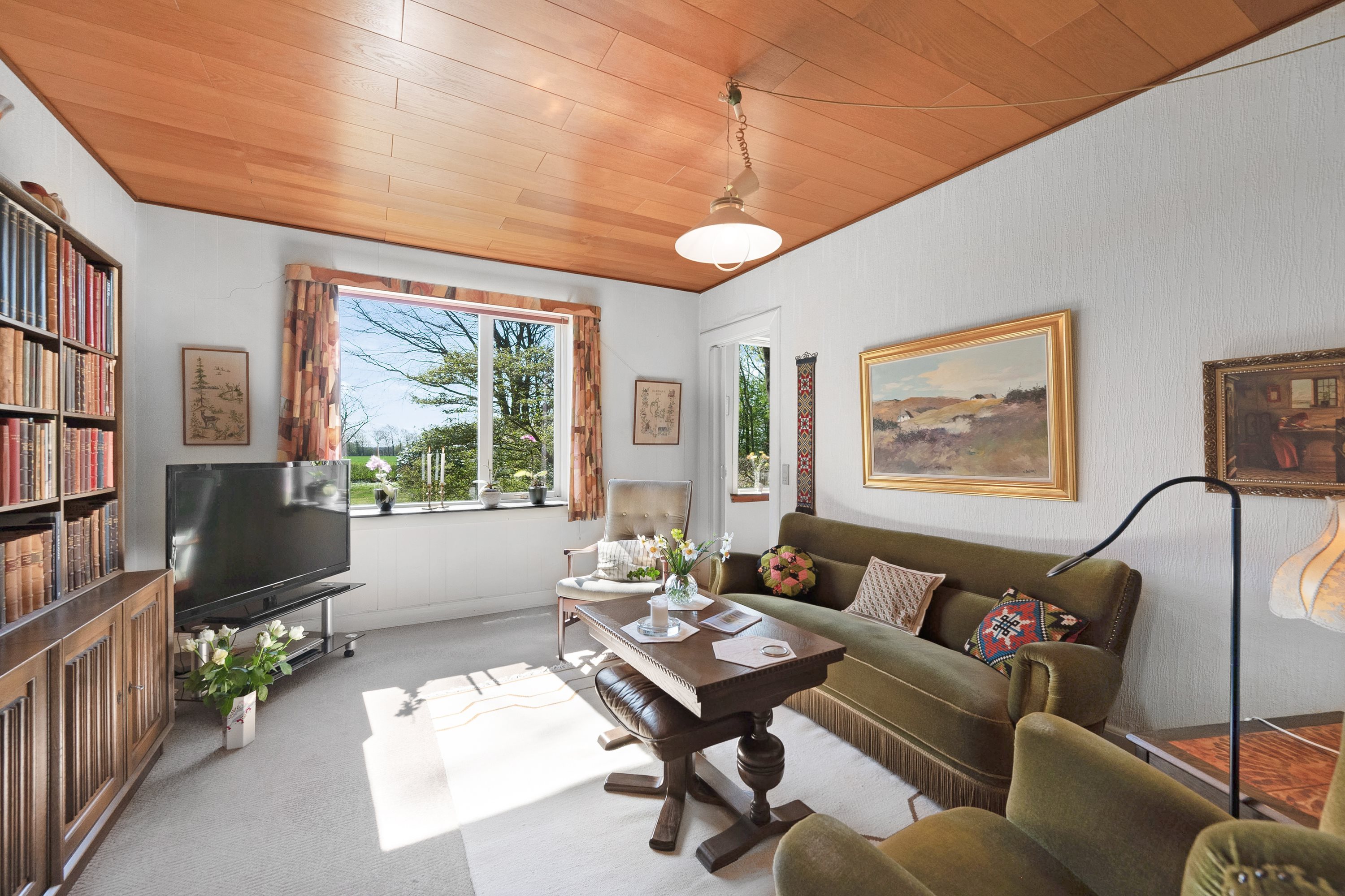 Fremhævet stue billede i fuldskærmstilstand. Billede af Højbyvej 2, Borris, 6900 Skjern