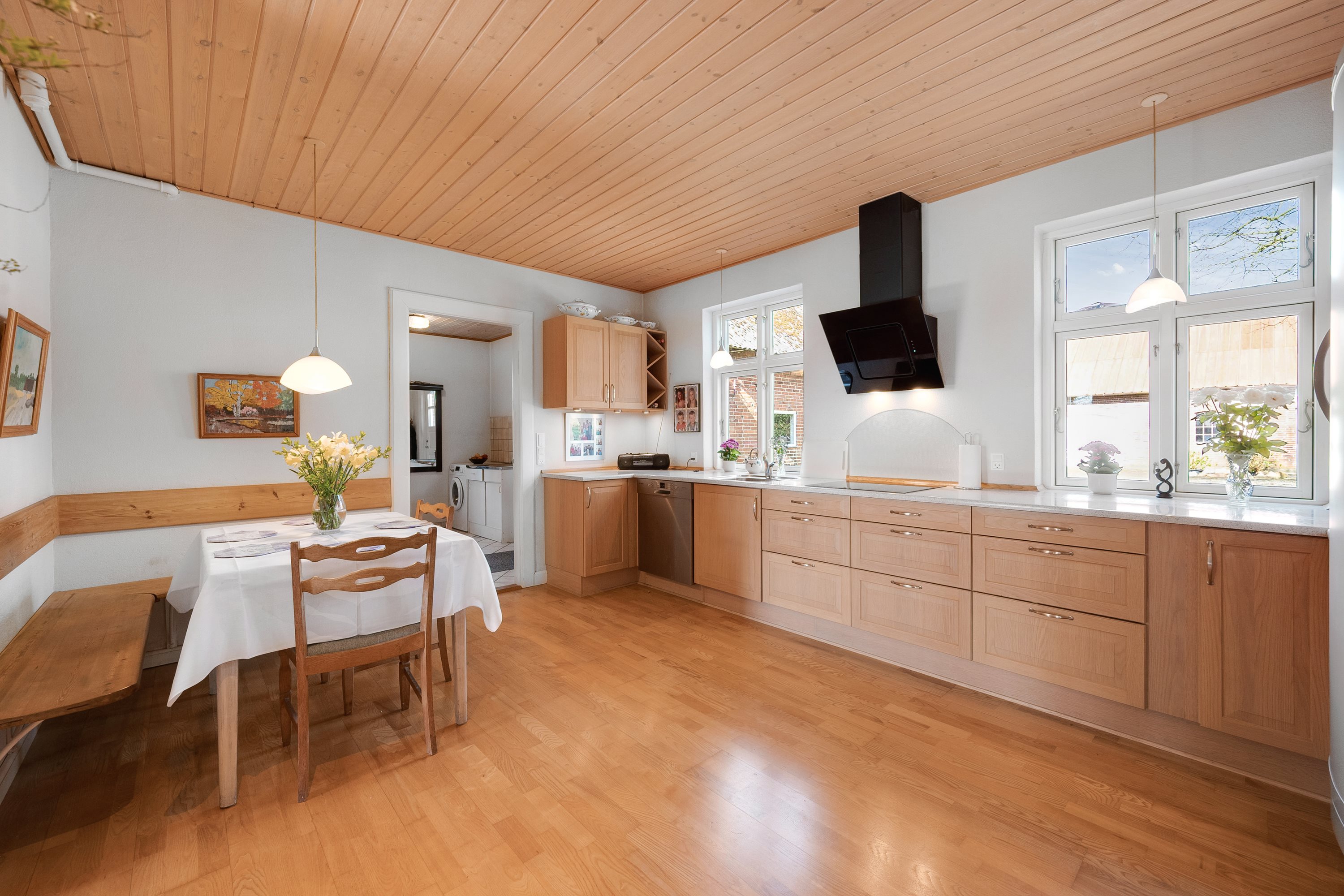 Fremhævet køkken billede i fuldskærmstilstand. Billede af Højbyvej 2, Borris, 6900 Skjern