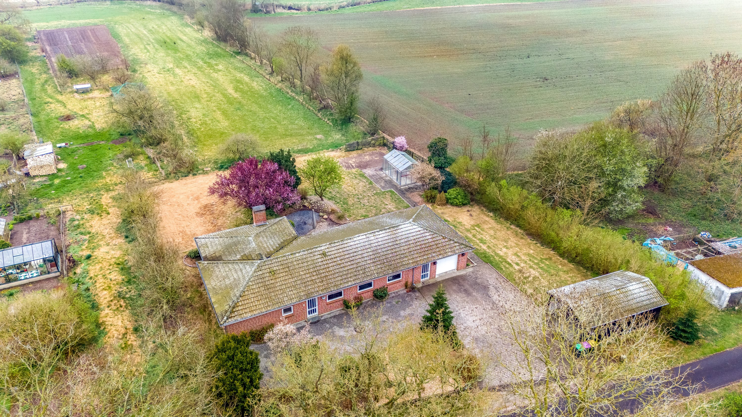 Fremhævet luftfoto billede i fuldskærmstilstand. Billede af Hans Clausensvej 5, Solderup, 6270 Tønder