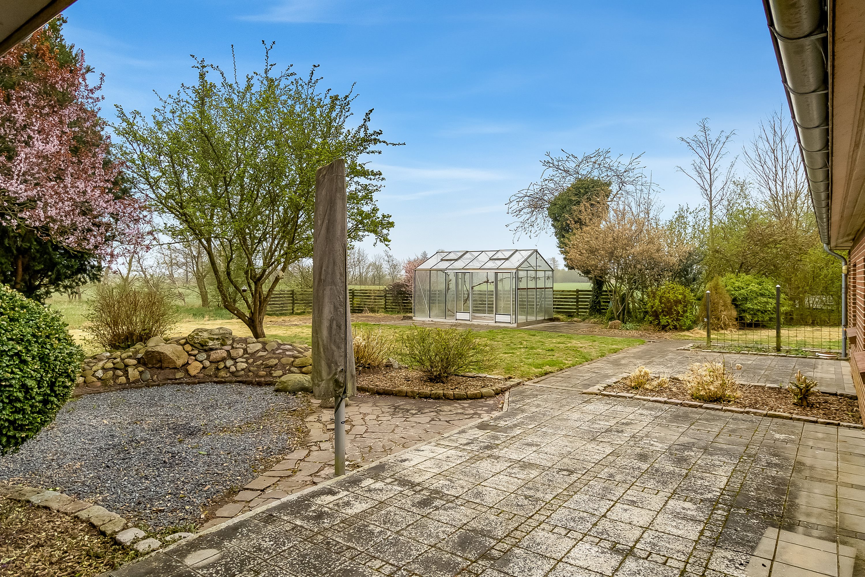 Fremhævet udendørs billede i fuldskærmstilstand. Billede af Hans Clausensvej 5, Solderup, 6270 Tønder