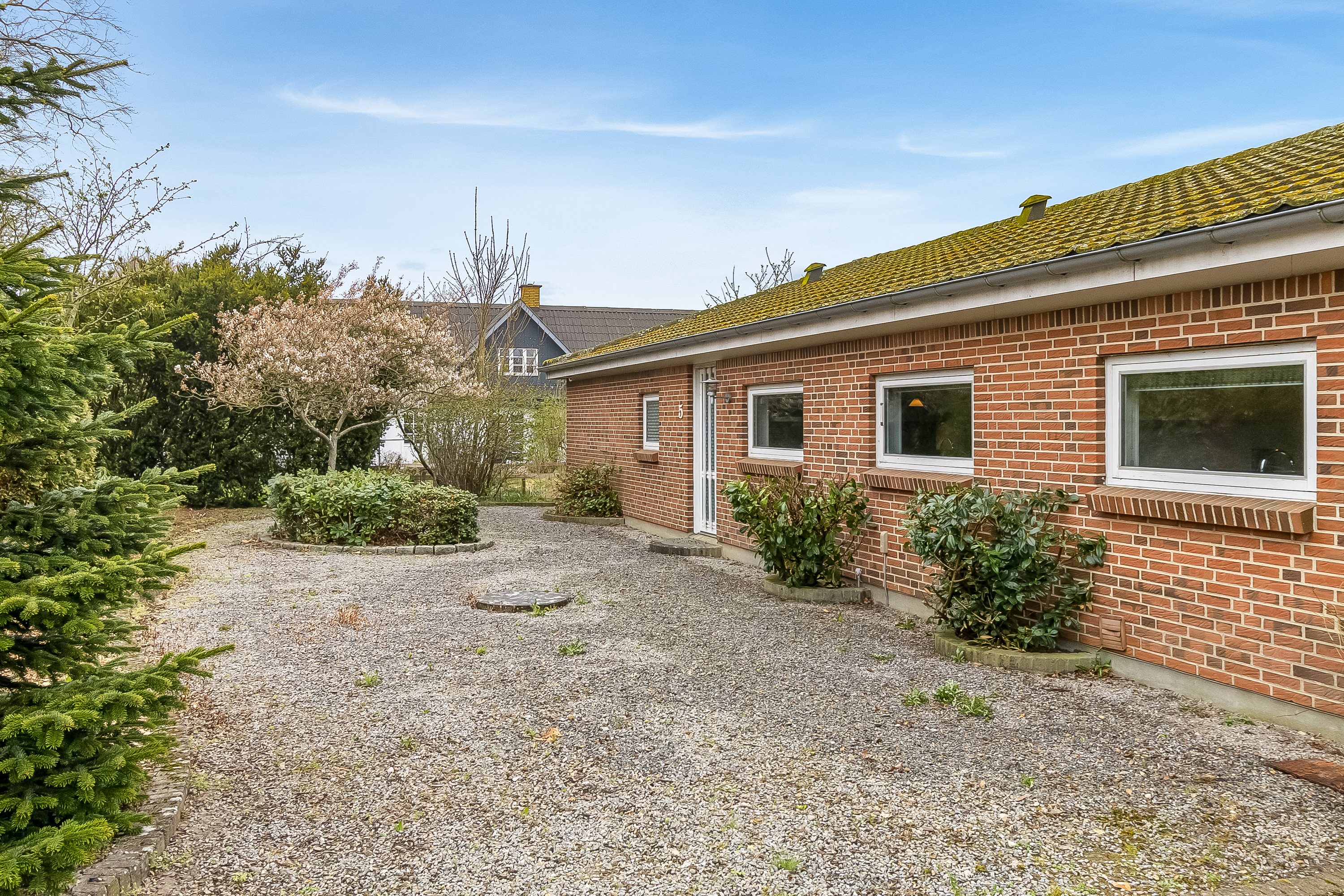 Fremhævet udendørs billede i fuldskærmstilstand. Billede af Hans Clausensvej 5, Solderup, 6270 Tønder