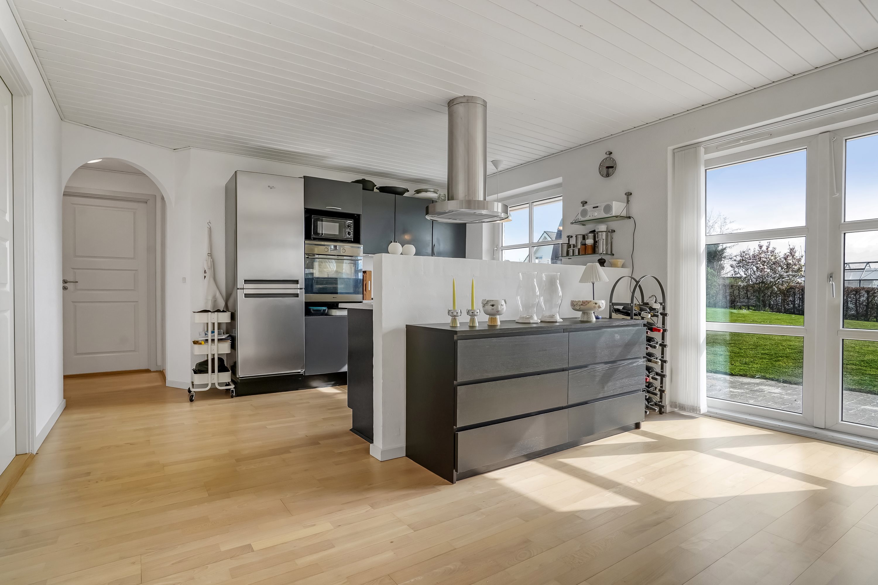 Fremhævet køkken billede i fuldskærmstilstand. Billede af Lyøvej 10, Baaring, 5466 Asperup