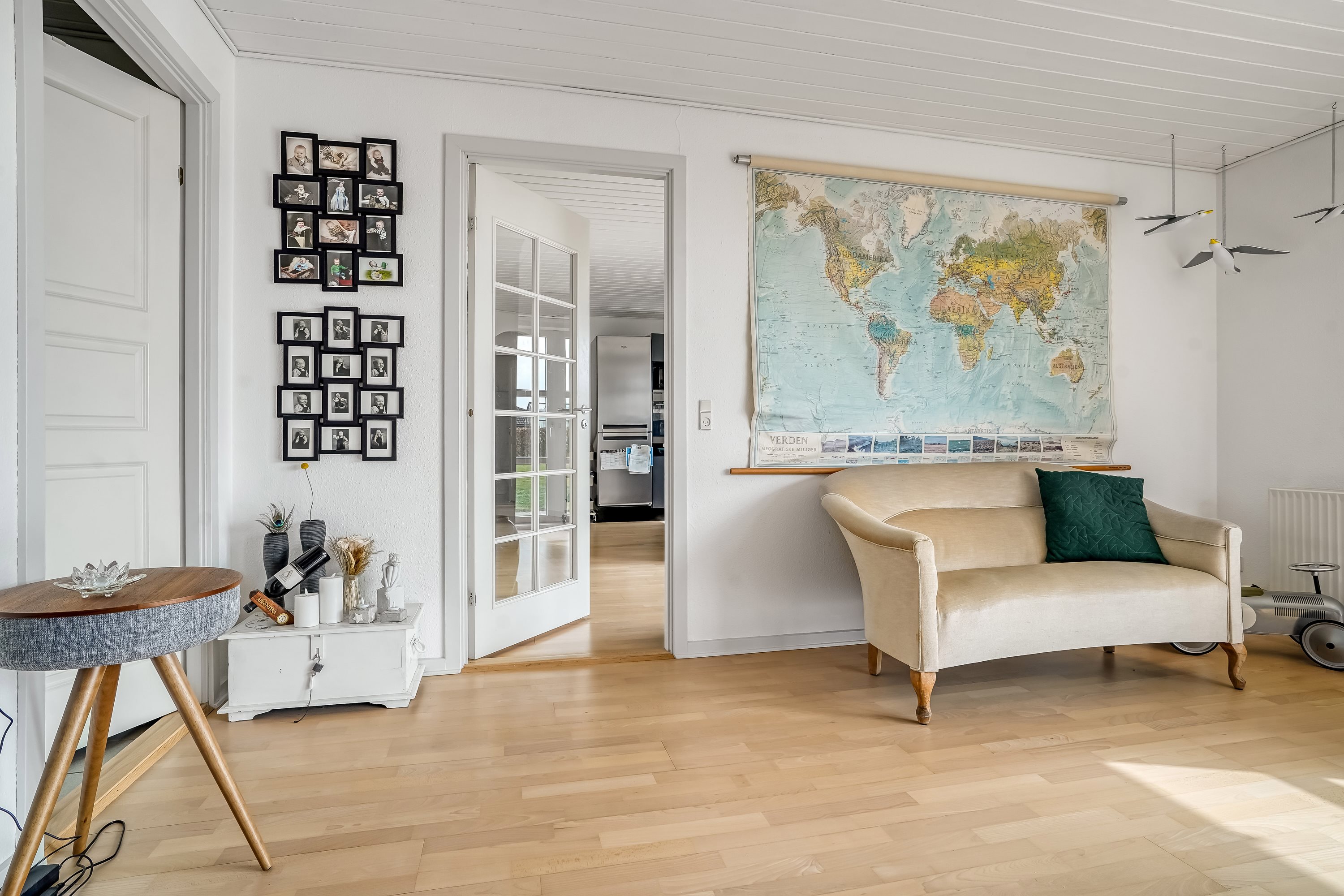 Fremhævet stue billede i fuldskærmstilstand. Billede af Lyøvej 10, Baaring, 5466 Asperup