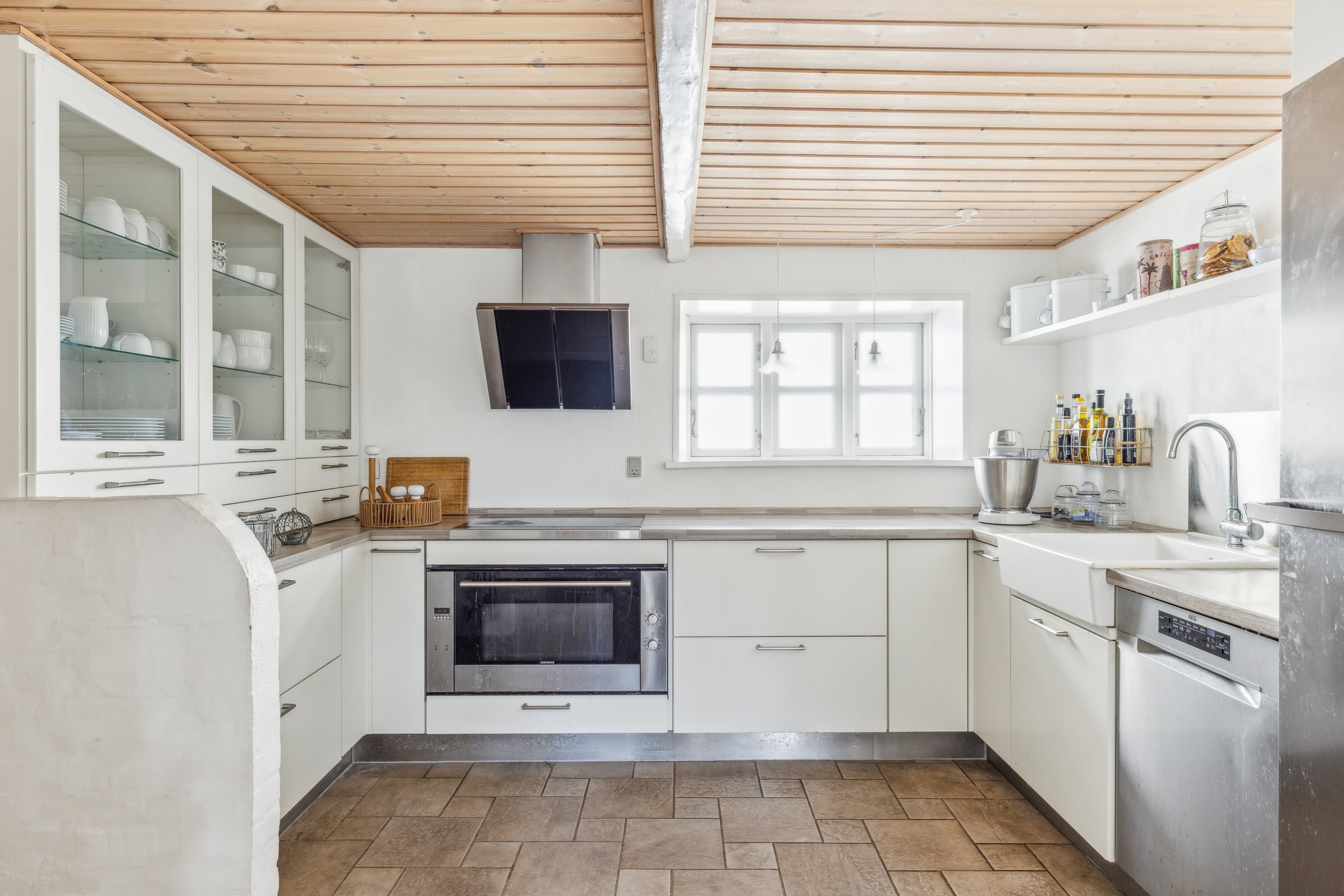 Fremhævet køkken billede i fuldskærmstilstand. Billede af Vestergade 13, 6310 Broager