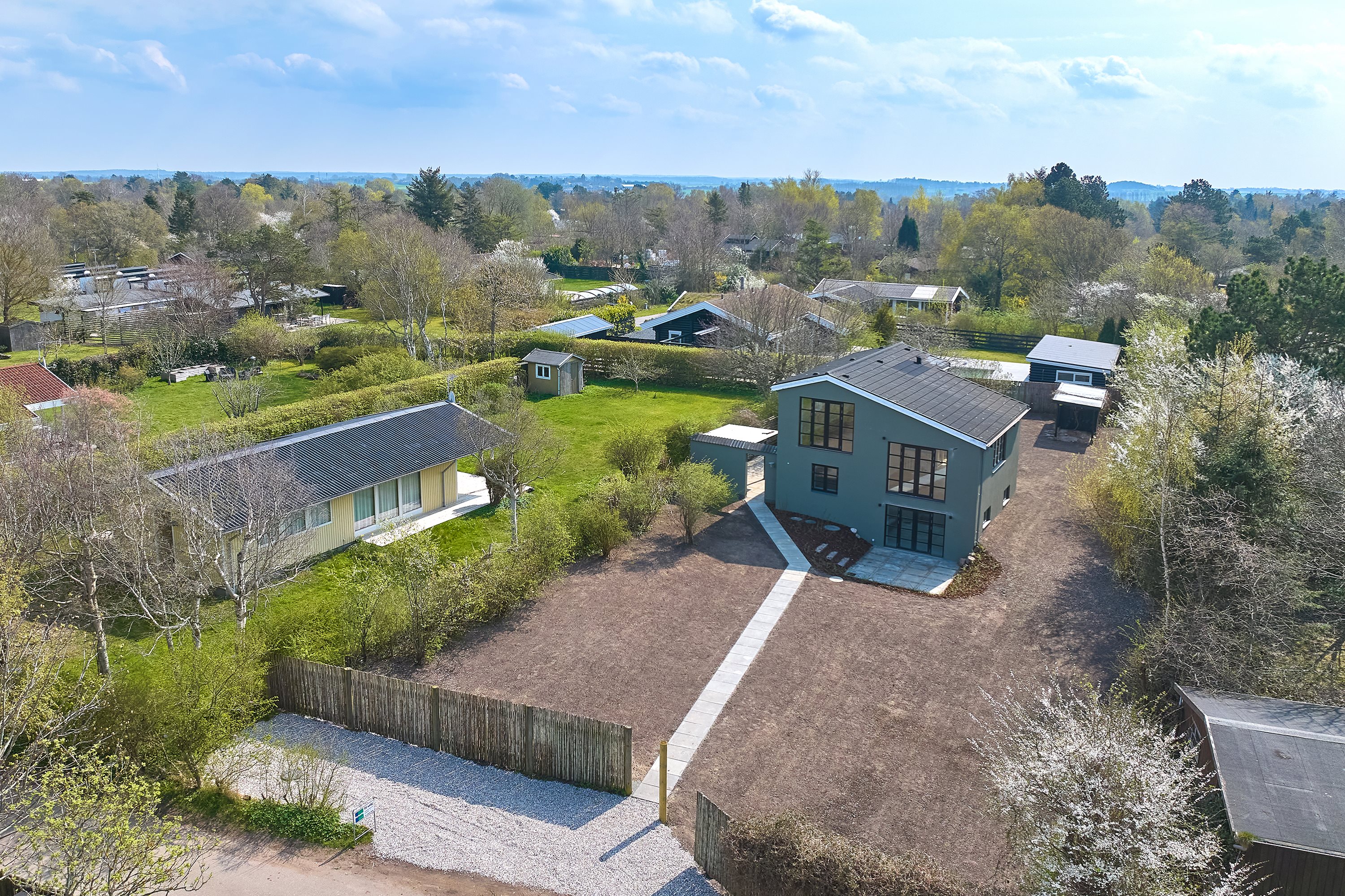 Miniaturebillede 1: ejendommen. Billede af Kystvej 10, 3210 Vejby