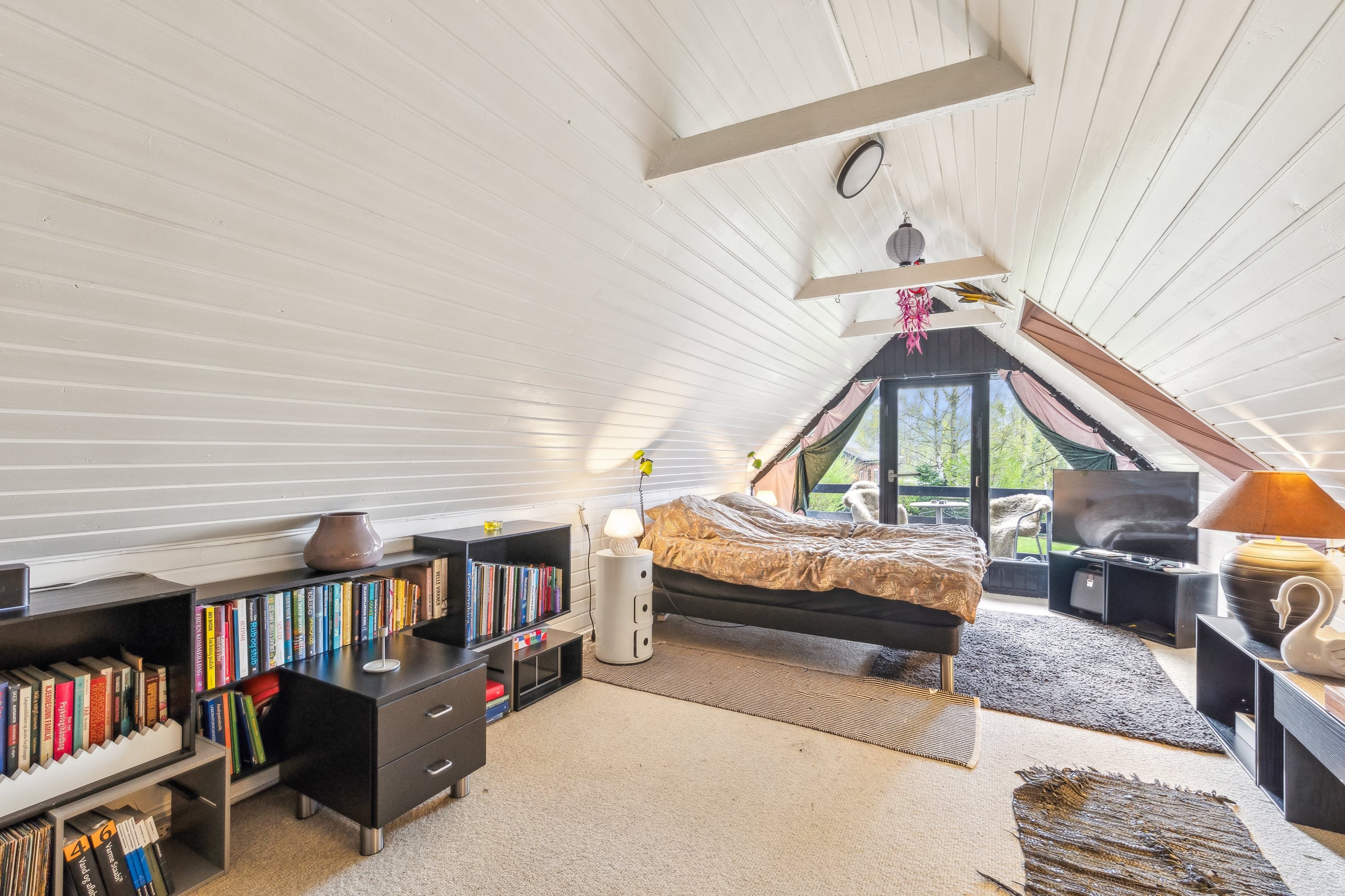 Fremhævet værelse billede i fuldskærmstilstand. Billede af Ådalsvej 1, 8961 Allingåbro