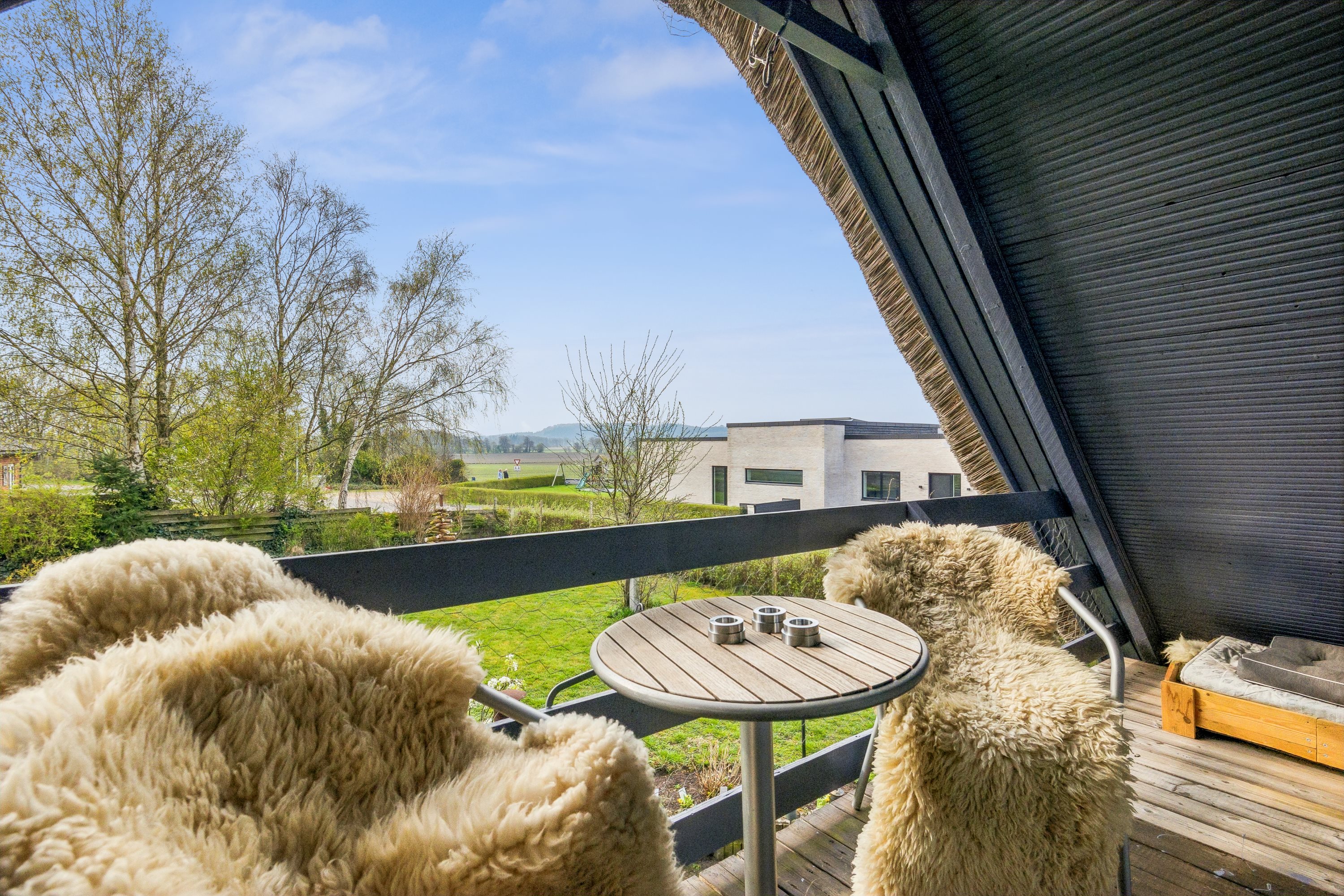 Fremhævet altan billede i fuldskærmstilstand. Billede af Ådalsvej 1, 8961 Allingåbro