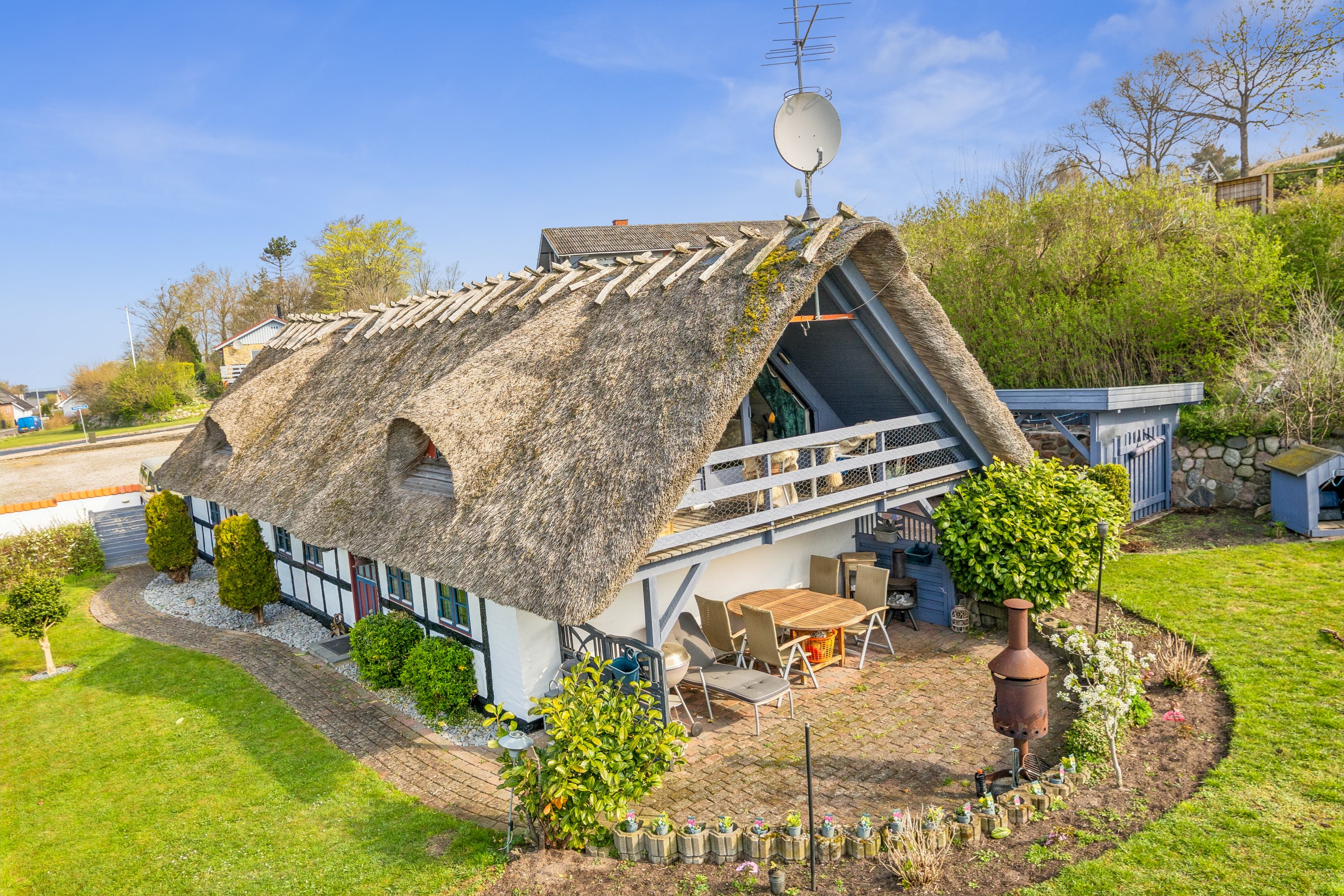 Fremhævet ejendom 1 billede i fuldskærmstilstand. Billede af Ådalsvej 1, 8961 Allingåbro