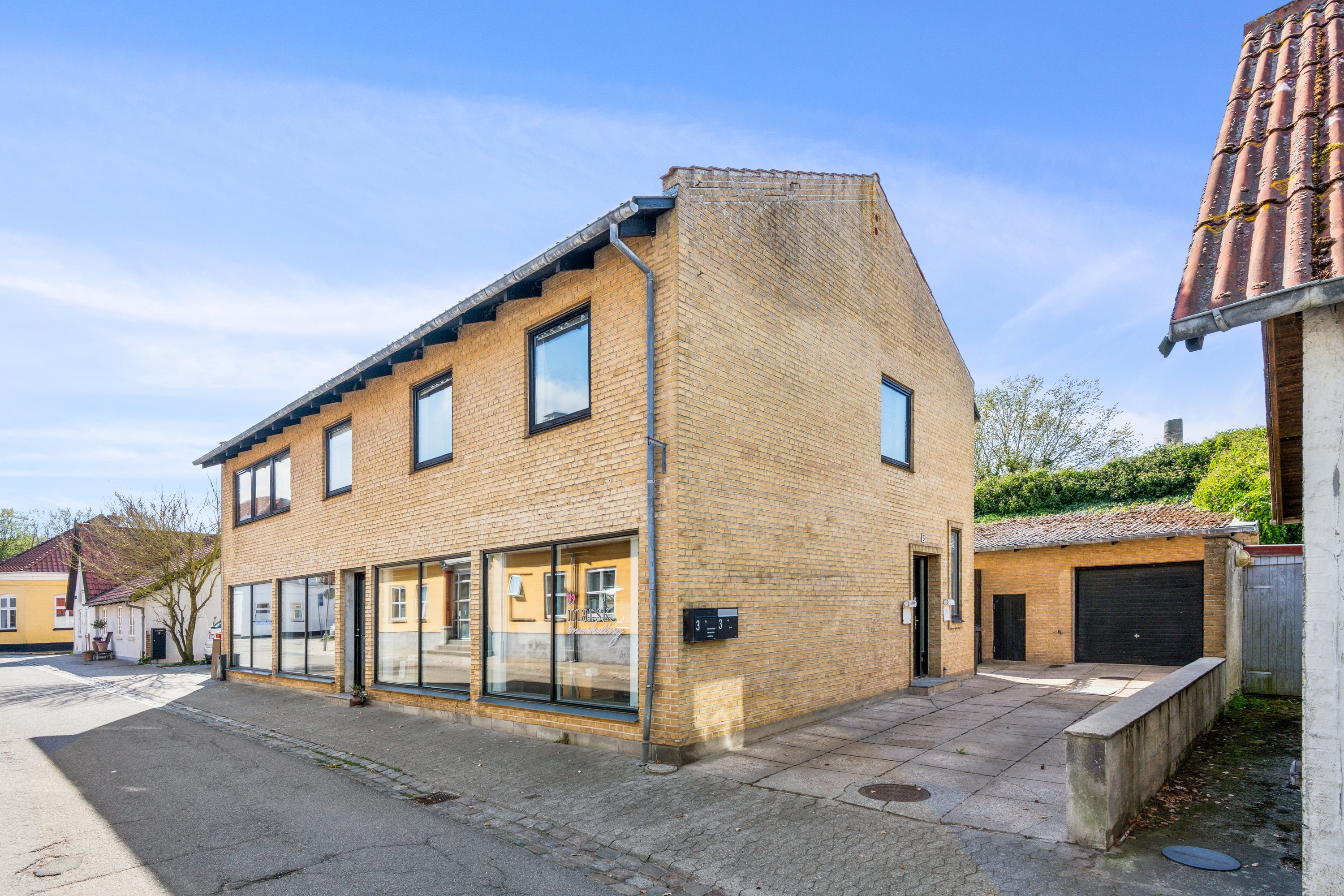 Miniaturebillede 1: ejendom 1. Billede af Ll Algade 3, 9240 Nibe