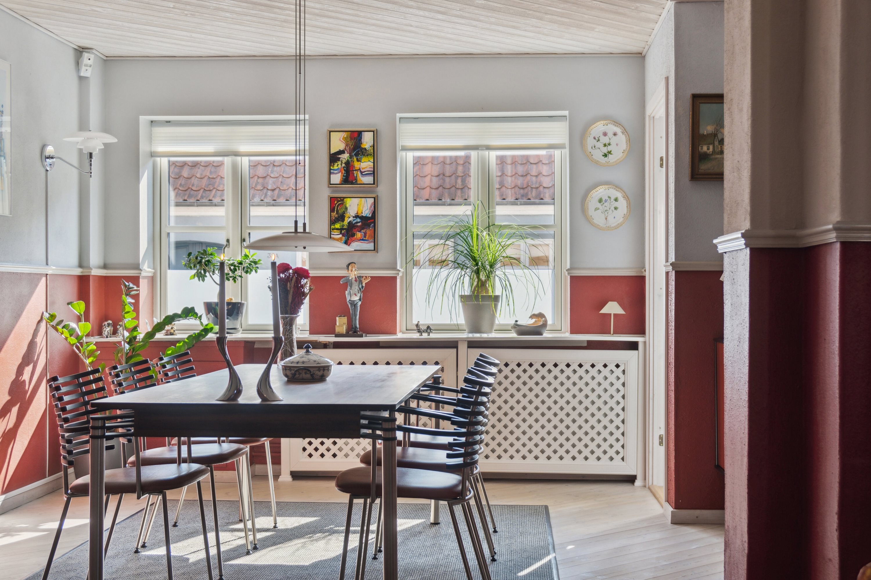 Fremhævet spisestue billede i fuldskærmstilstand. Billede af Slotsgade 37, 4200 Slagelse