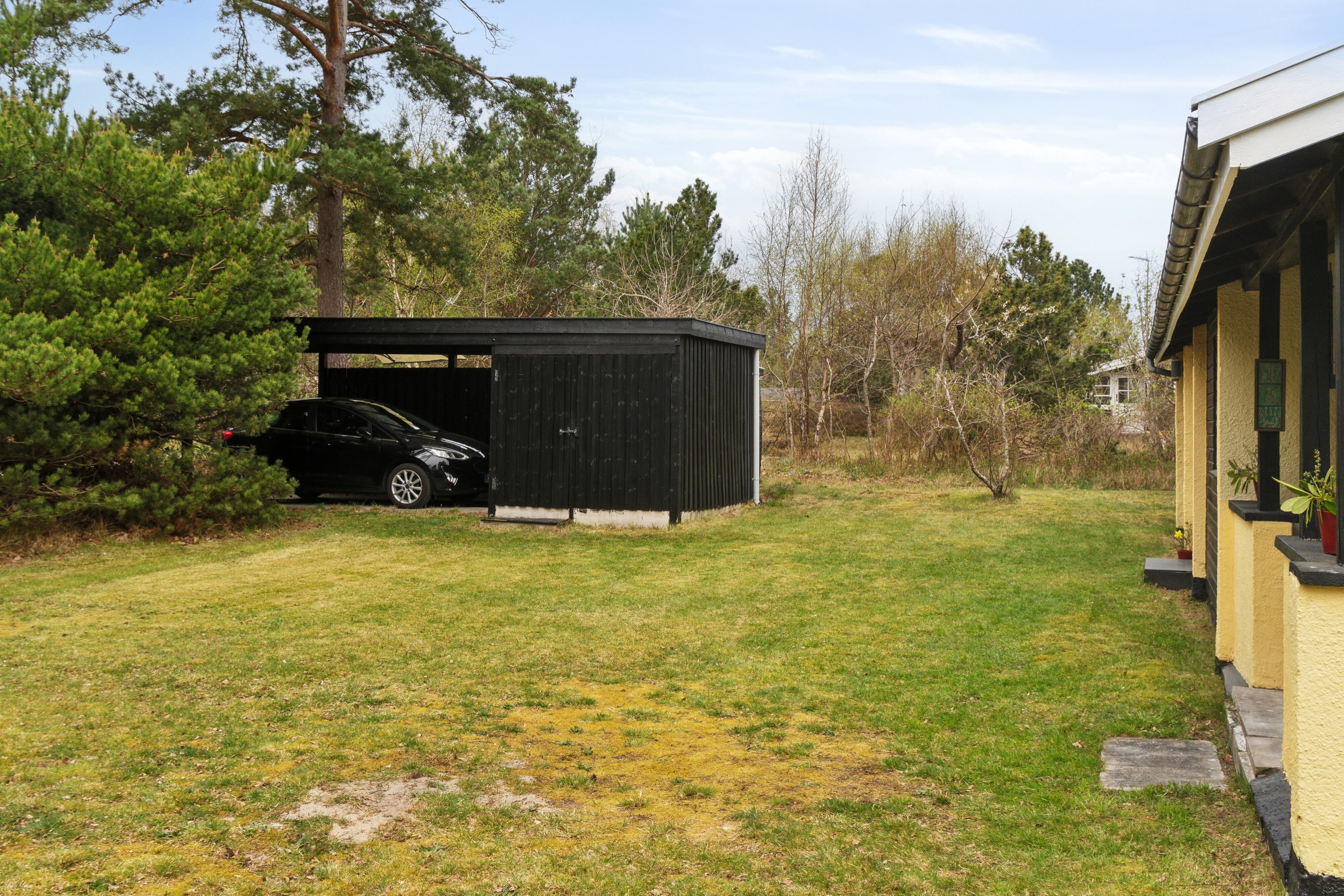 Fremhævet set fra haven billede i fuldskærmstilstand. Billede af Skærby Dal 2, 4500 Nykøbing Sj