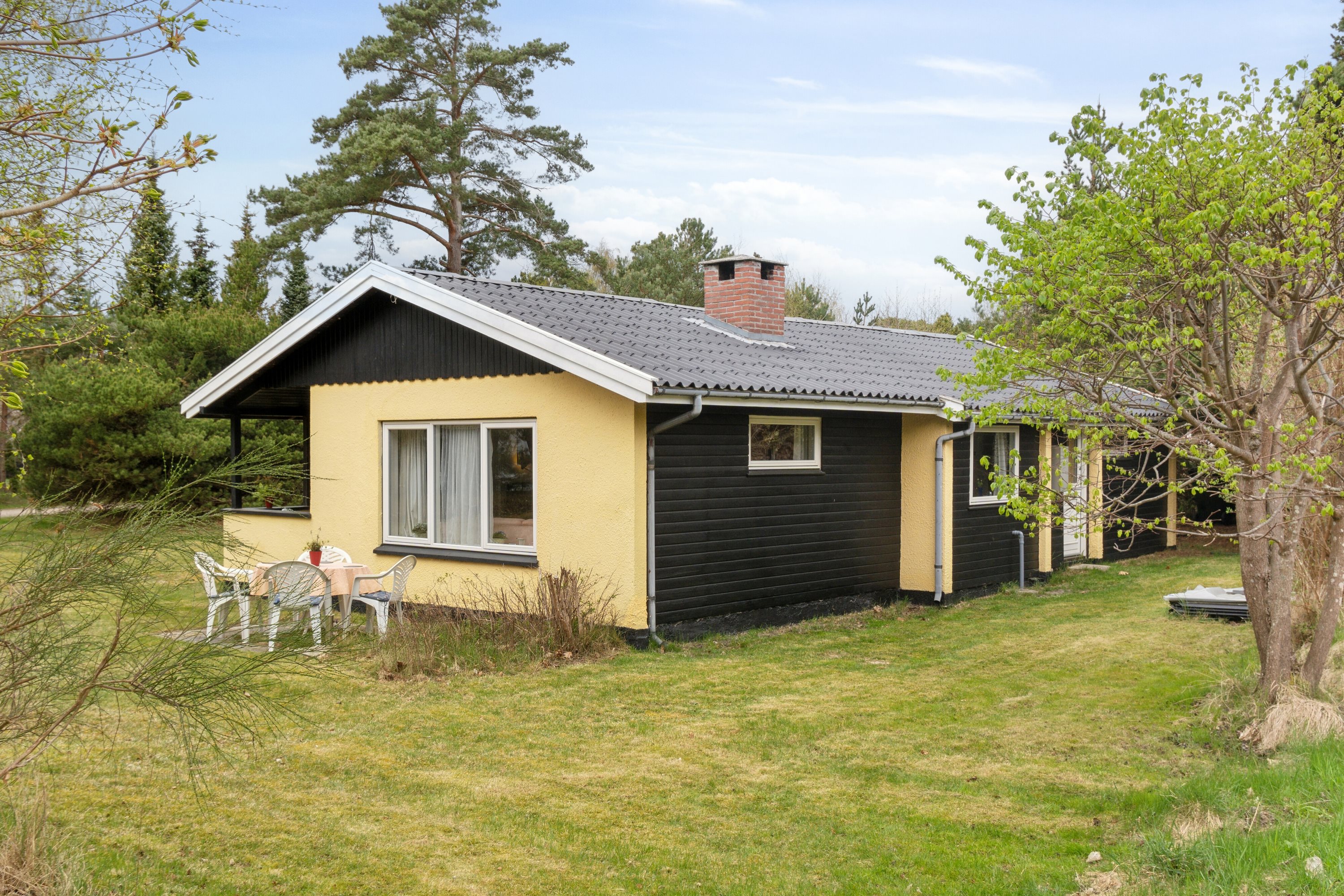 Fremhævet set fra haven billede i fuldskærmstilstand. Billede af Skærby Dal 2, 4500 Nykøbing Sj