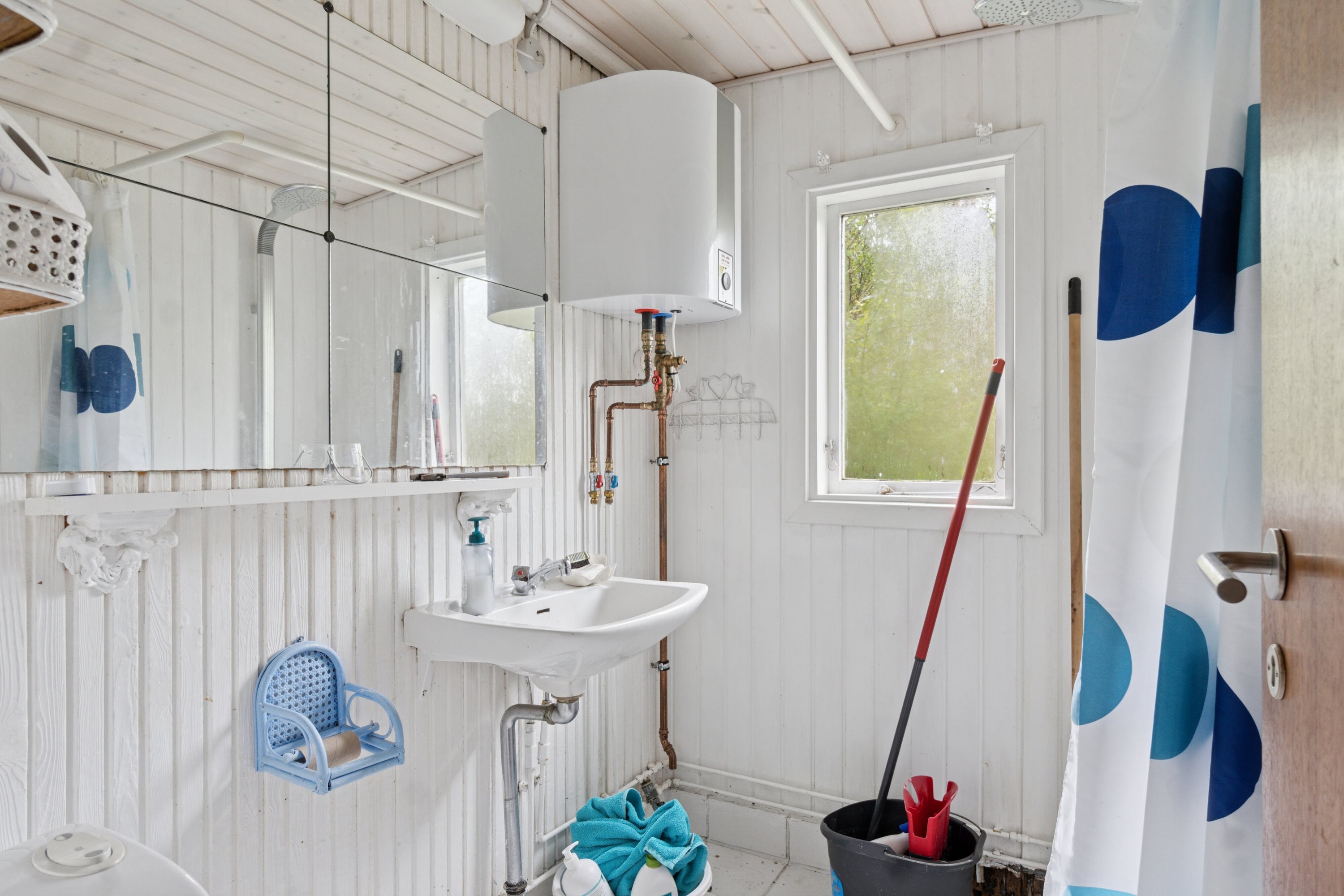 Fremhævet badeværelse billede i fuldskærmstilstand. Billede af Henriksvej 27, Reersø Ornum, 4281 Gørlev