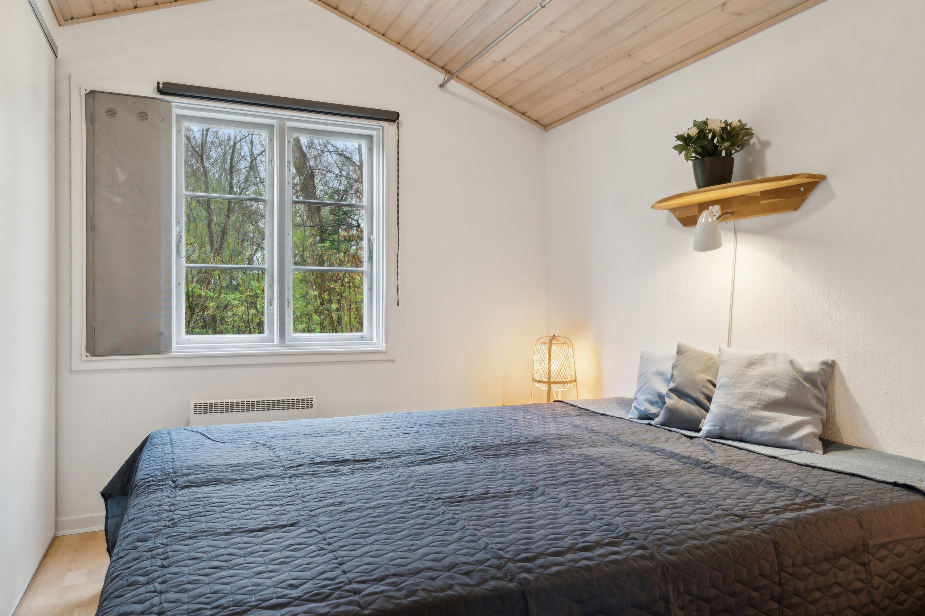 Fremhævet soveværelse billede i fuldskærmstilstand. Billede af C.A. Nielsensvej 31, Ølsted Strandhuse, 3310 Ølsted