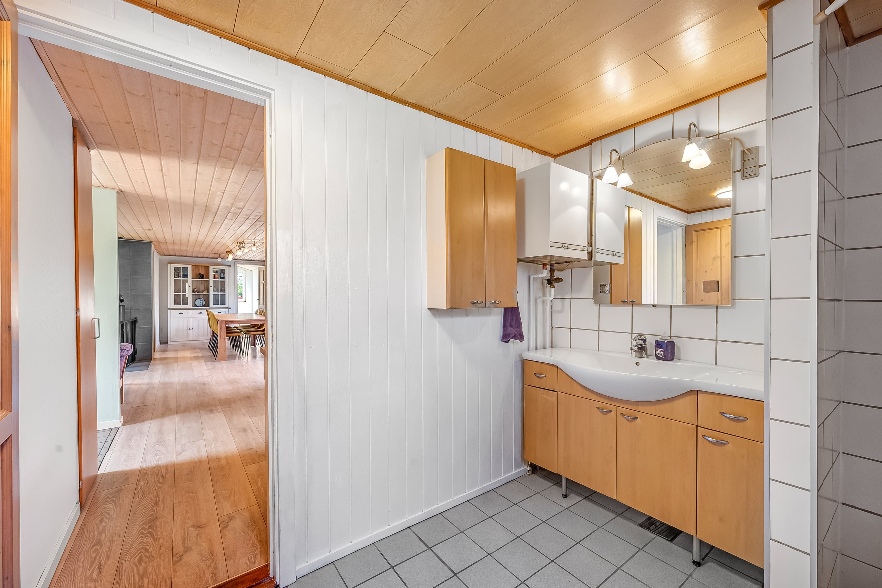 Fremhævet badeværelse  billede i fuldskærmstilstand. Billede af Gyvelvej 59, Stauning, 6900 Skjern