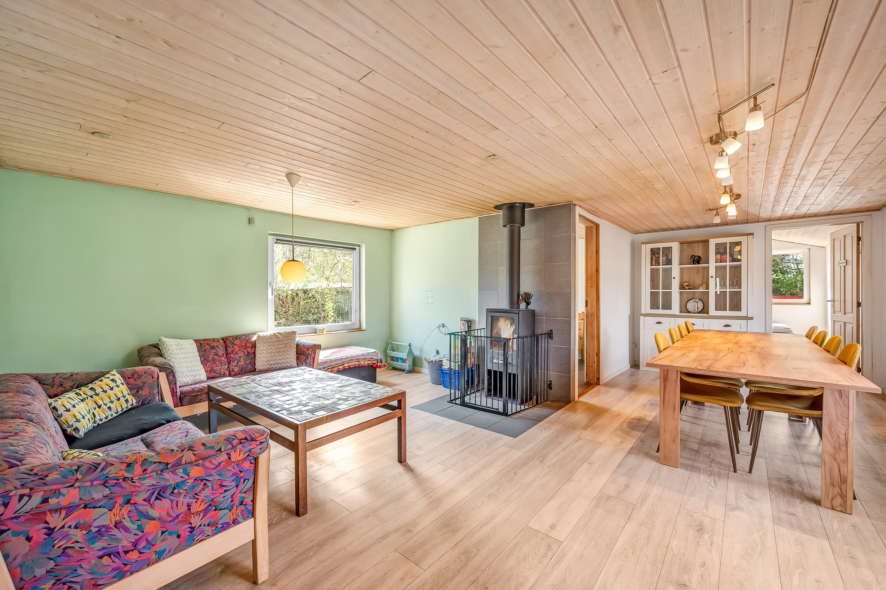 Fremhævet stue billede i fuldskærmstilstand. Billede af Gyvelvej 59, Stauning, 6900 Skjern