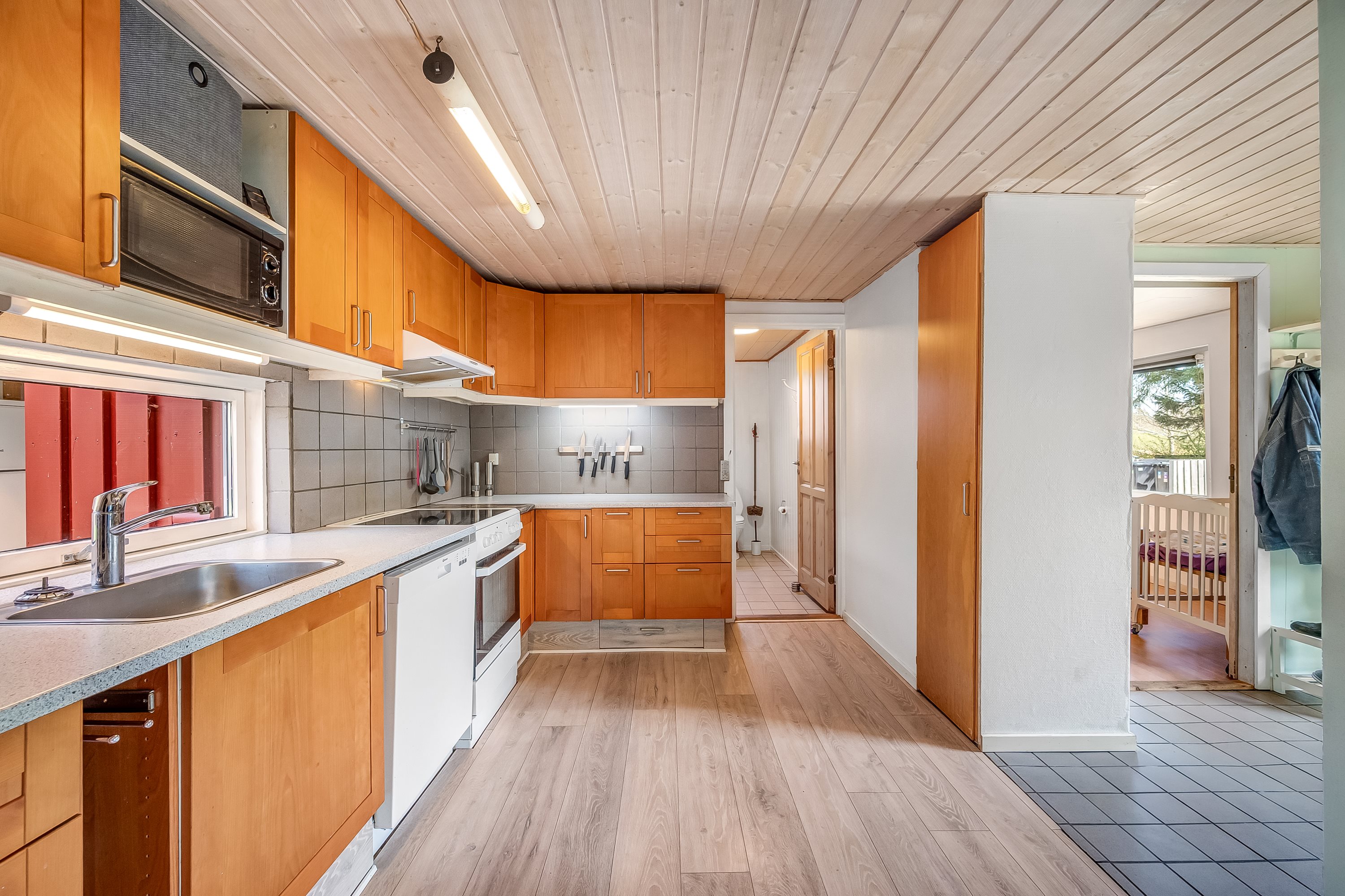 Fremhævet køkken  billede i fuldskærmstilstand. Billede af Gyvelvej 59, Stauning, 6900 Skjern