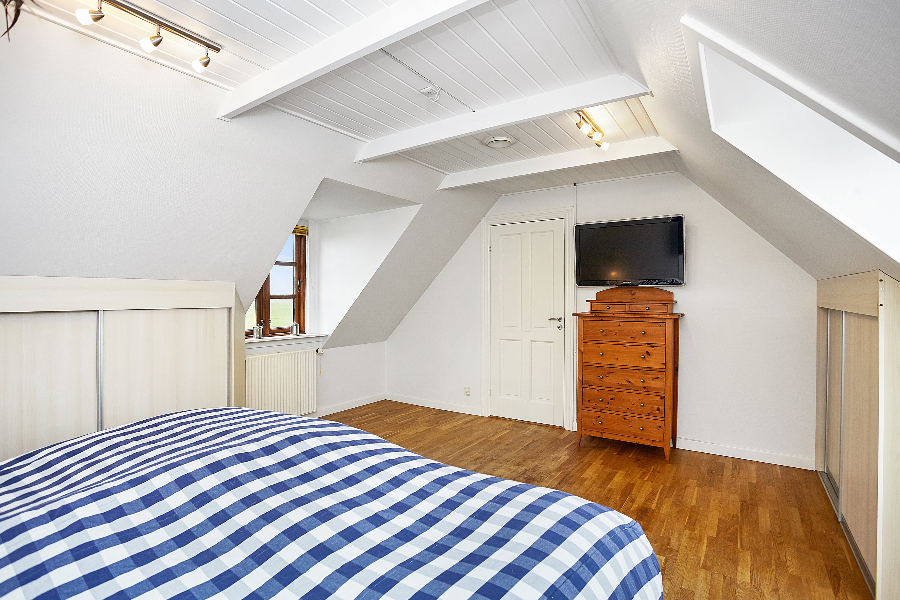 Fremhævet soveværelse billede i fuldskærmstilstand. Billede af Frederikslystvej 75, Eriknauer, 8723 Løsning