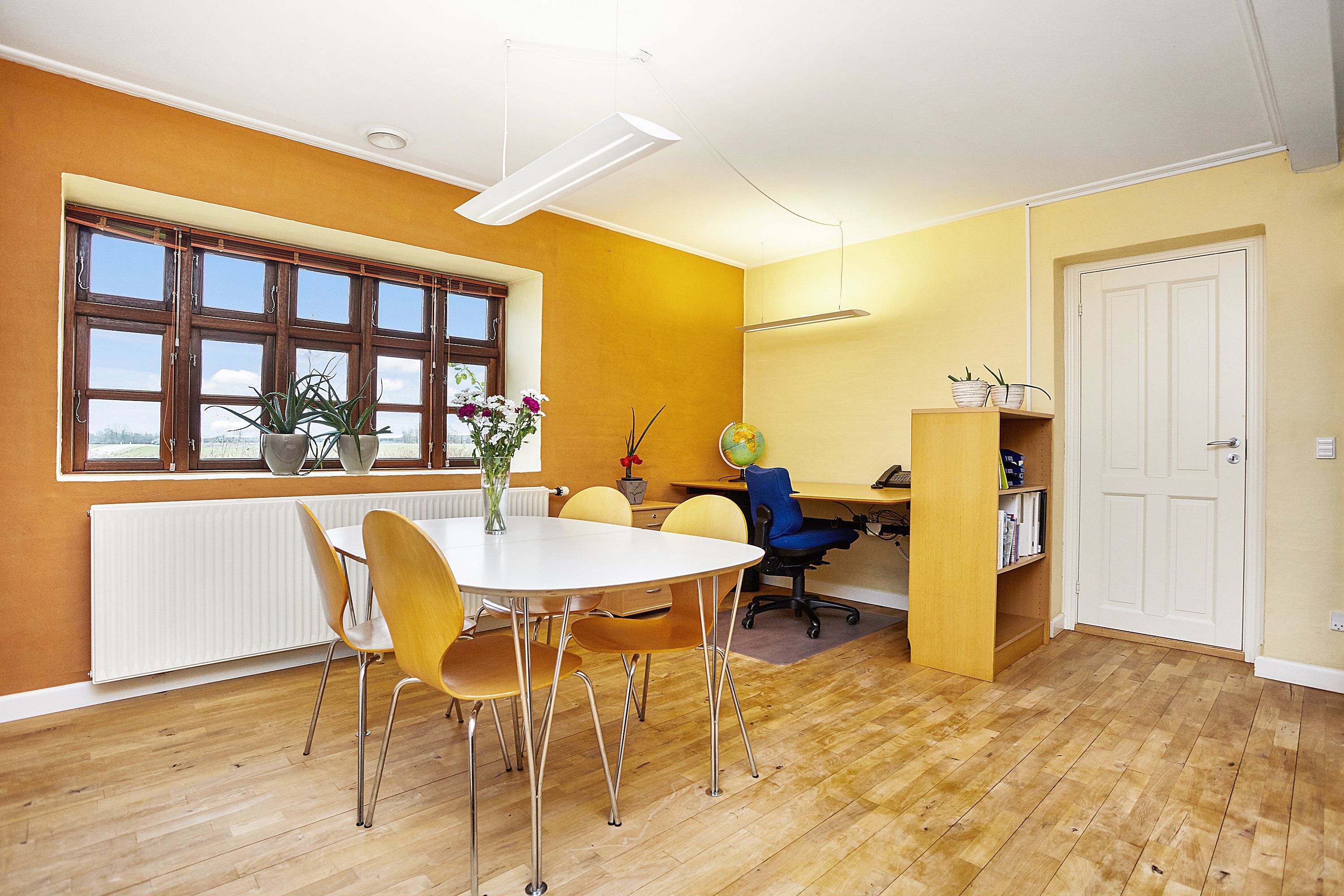 Fremhævet kontor billede i fuldskærmstilstand. Billede af Frederikslystvej 75, Eriknauer, 8723 Løsning