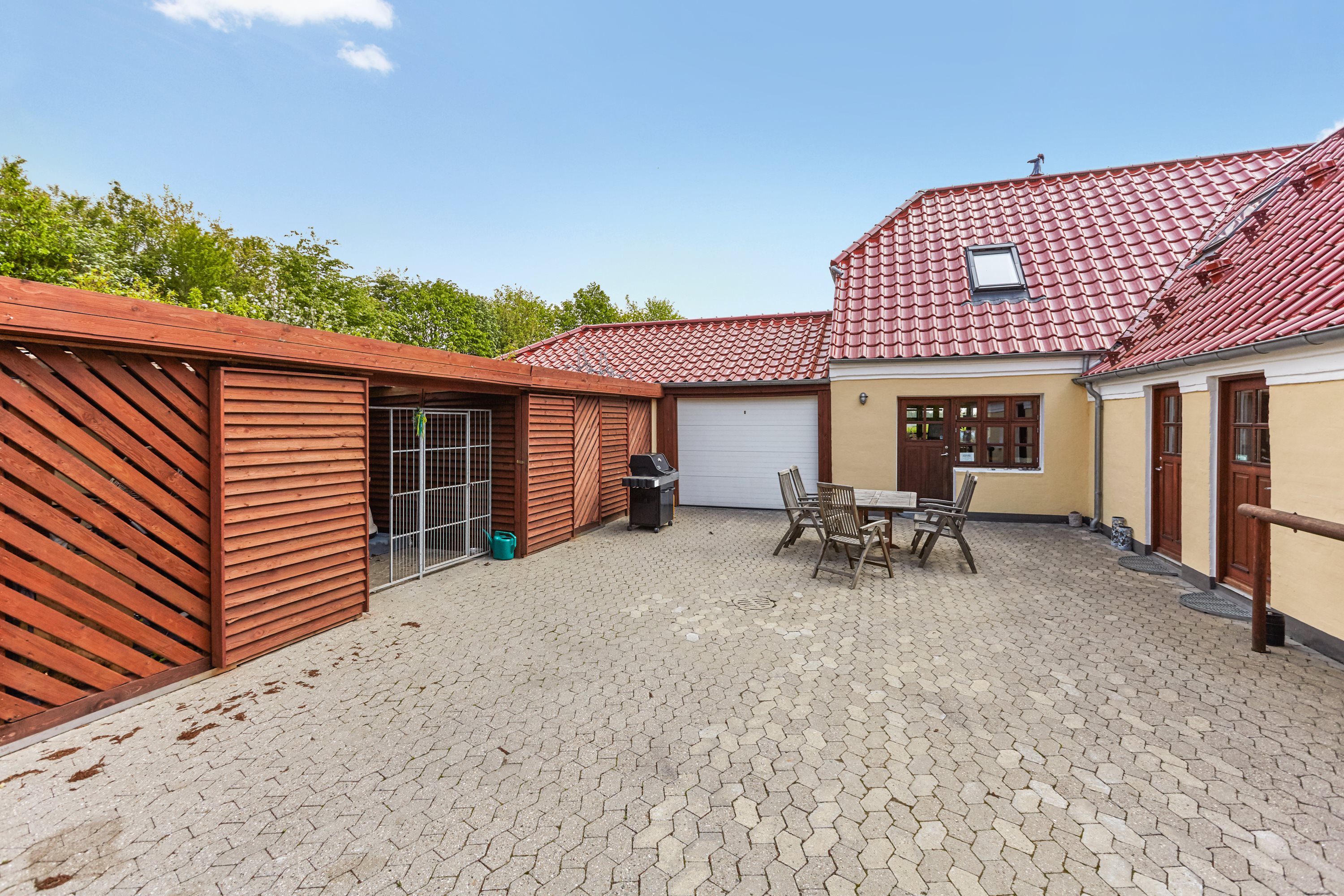 Fremhævet terrasse billede i fuldskærmstilstand. Billede af Frederikslystvej 75, Eriknauer, 8723 Løsning