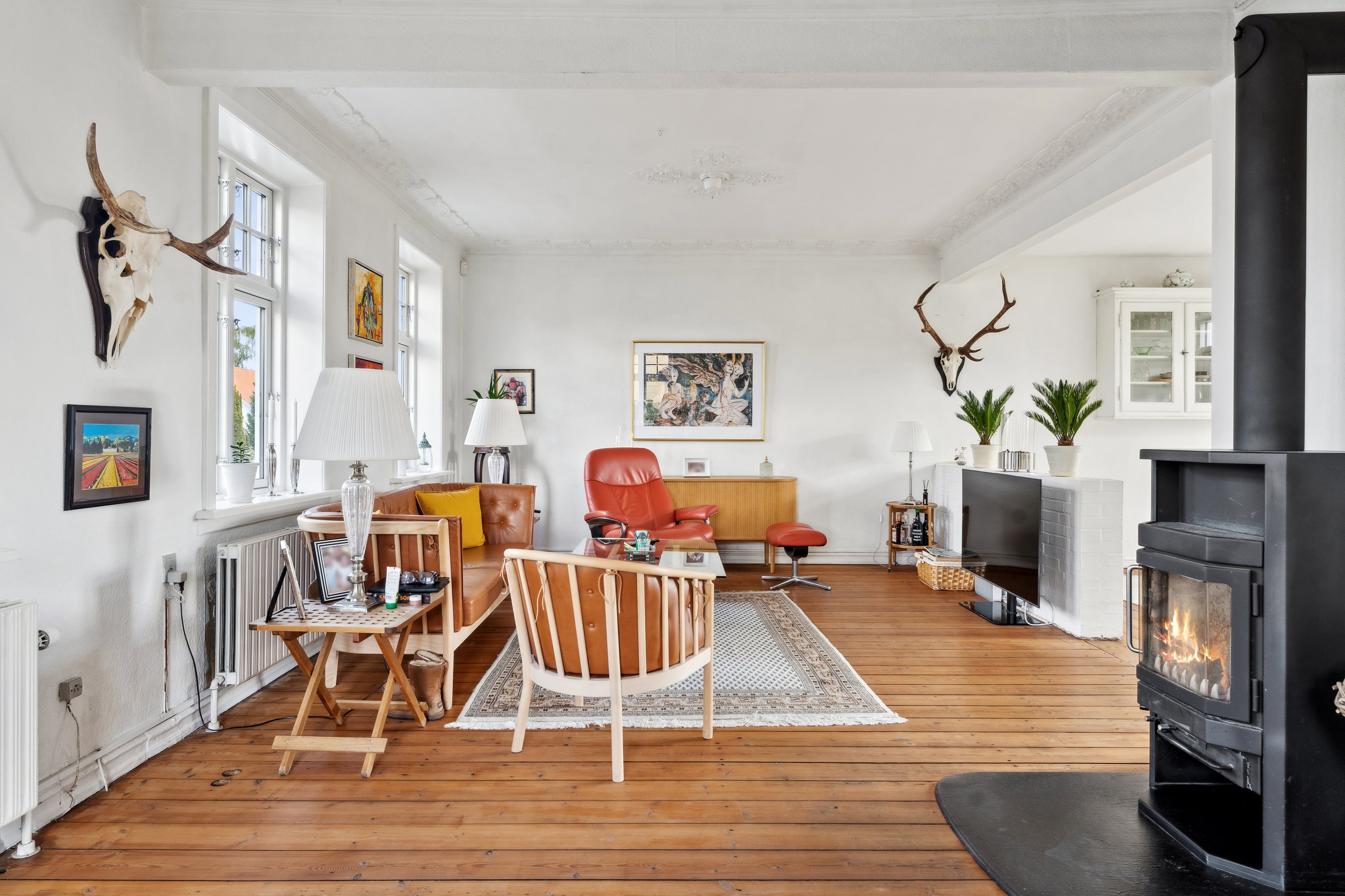 Fremhævet stue billede i fuldskærmstilstand. Billede af Tjærbyvej 52, 8930 Randers NØ