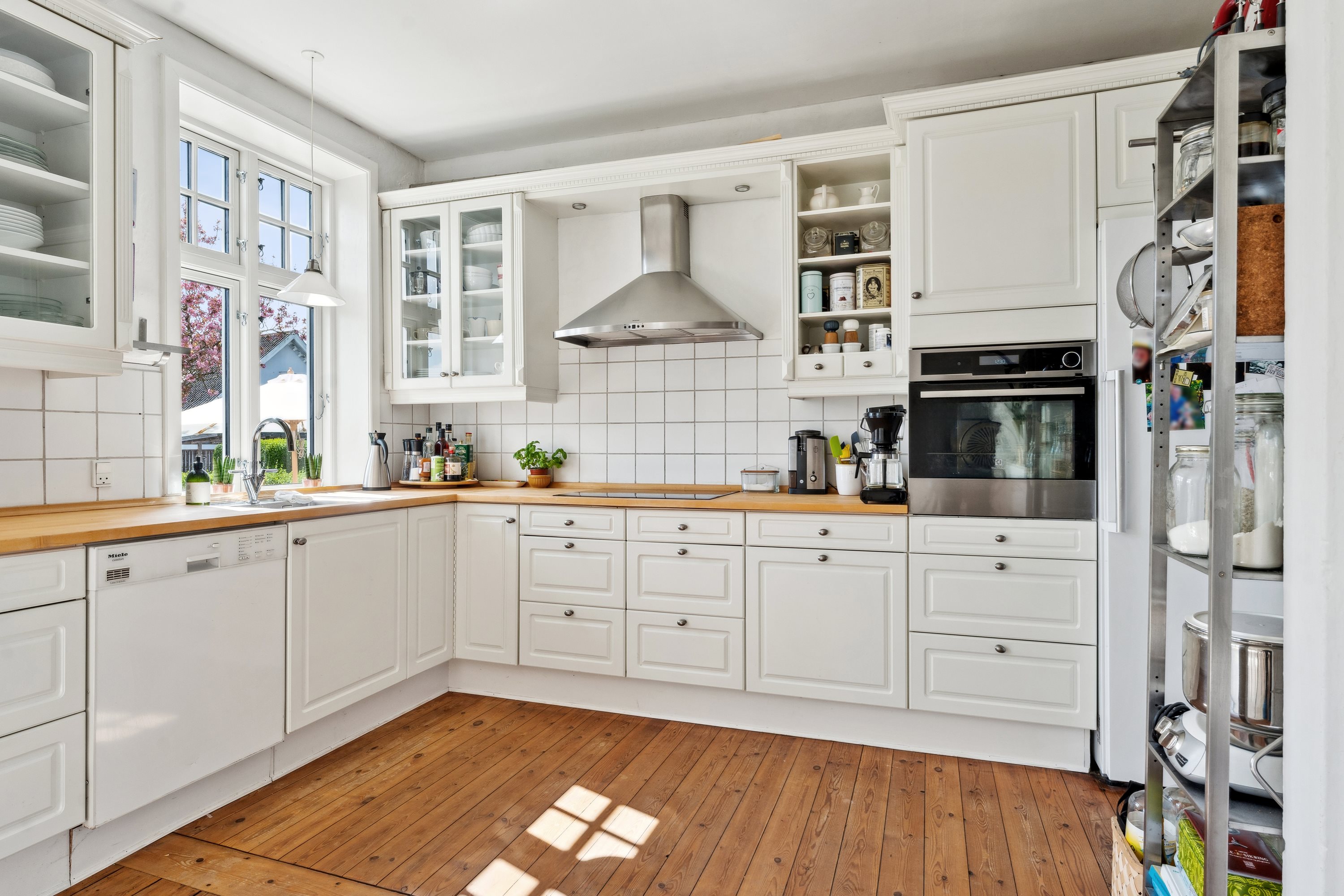 Miniaturebillede 2: køkken. Billede af Tjærbyvej 52, 8930 Randers NØ