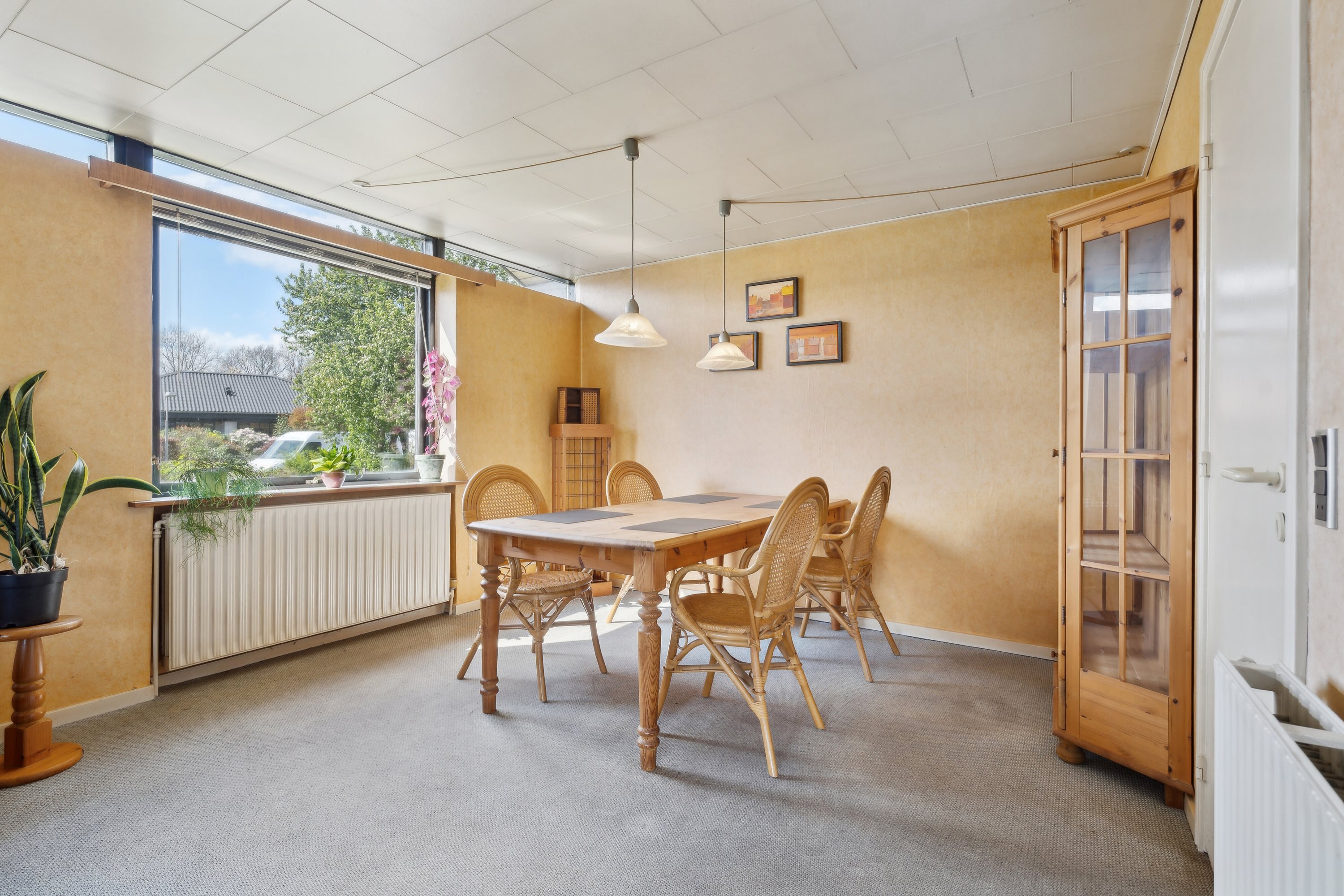 Fremhævet spisestue billede i fuldskærmstilstand. Billede af Vestervangen 15, 8620 Kjellerup