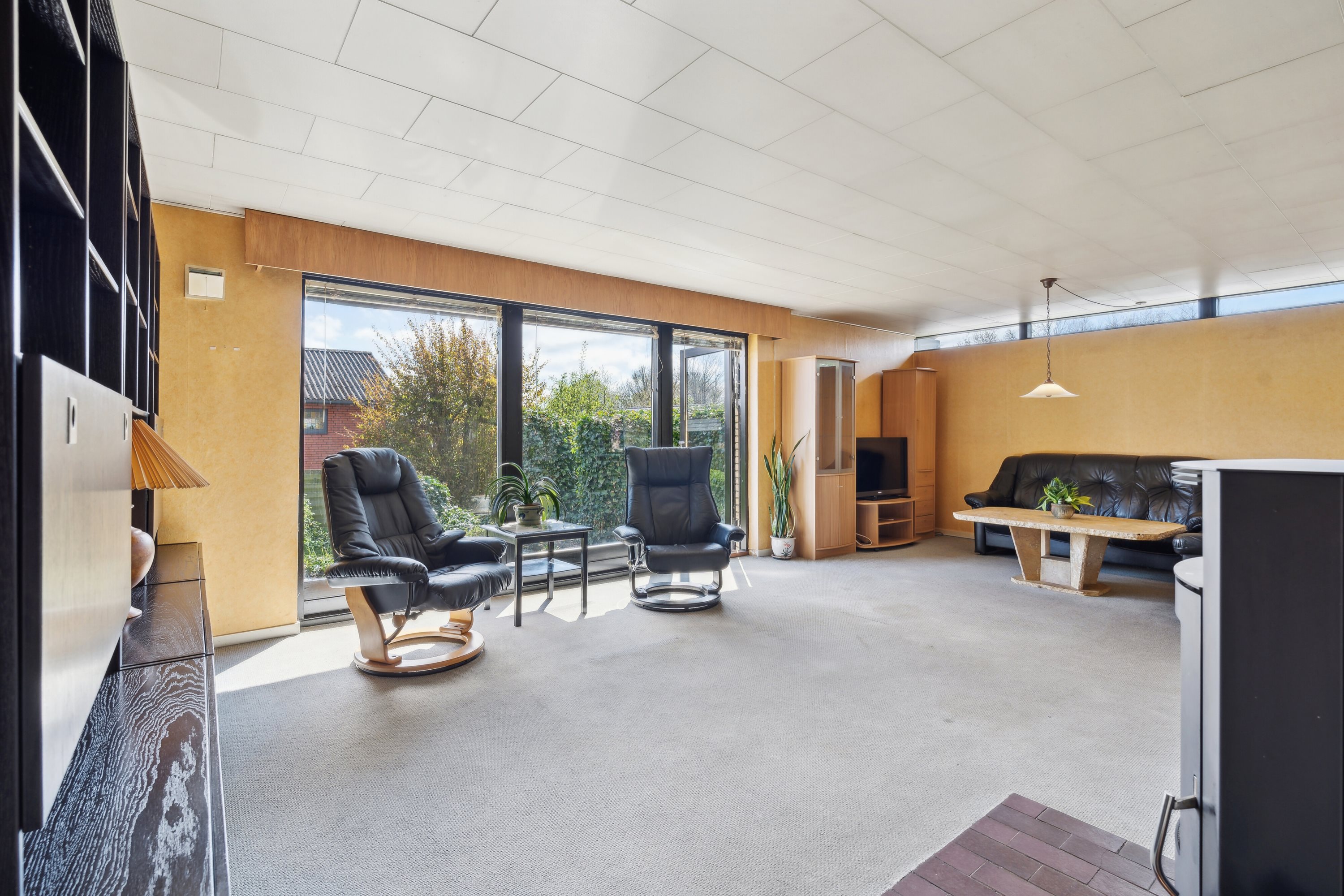 Fremhævet stue billede i fuldskærmstilstand. Billede af Vestervangen 15, 8620 Kjellerup