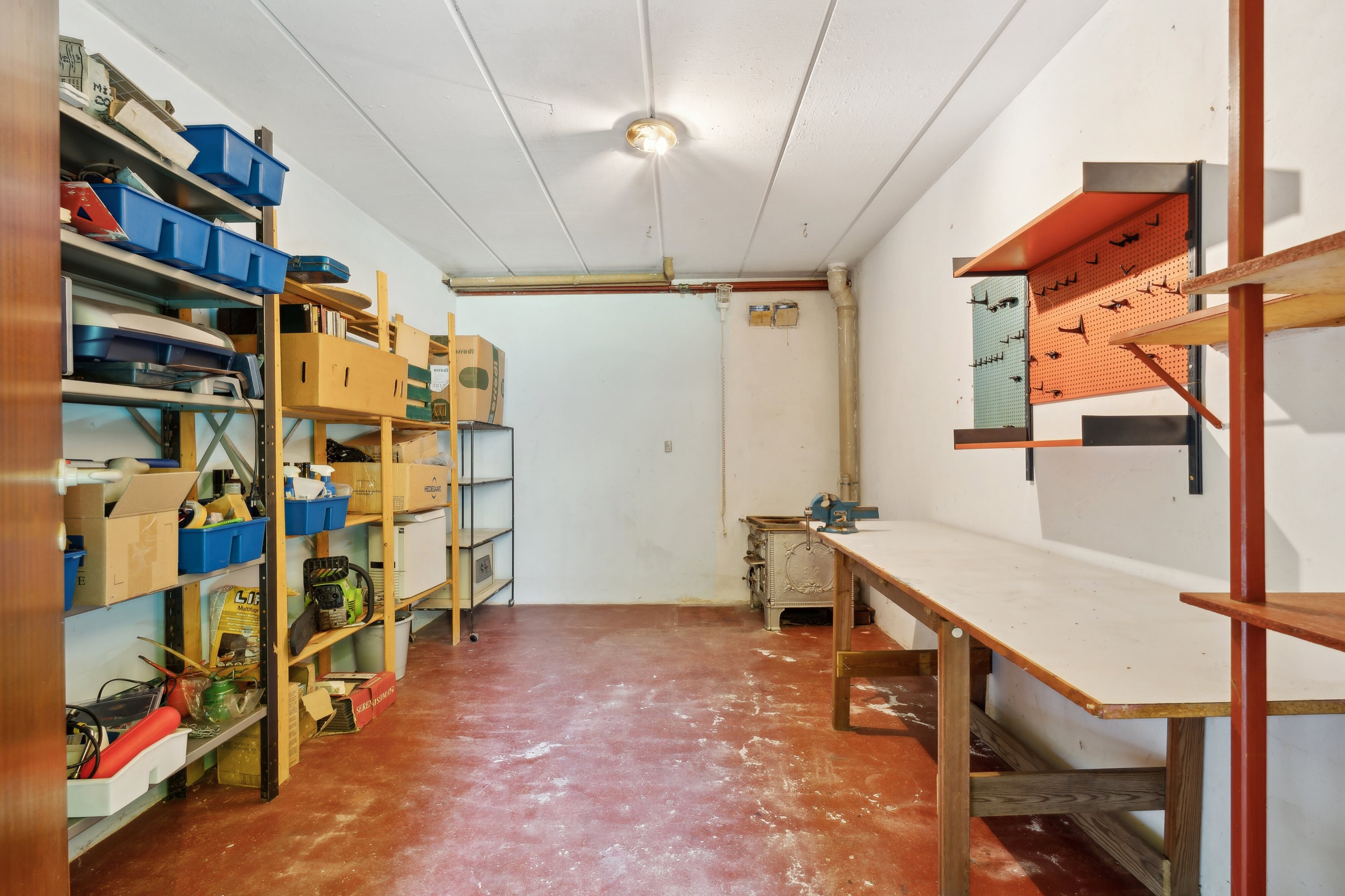 Fremhævet værelse billede i fuldskærmstilstand. Billede af Vestervangen 15, 8620 Kjellerup