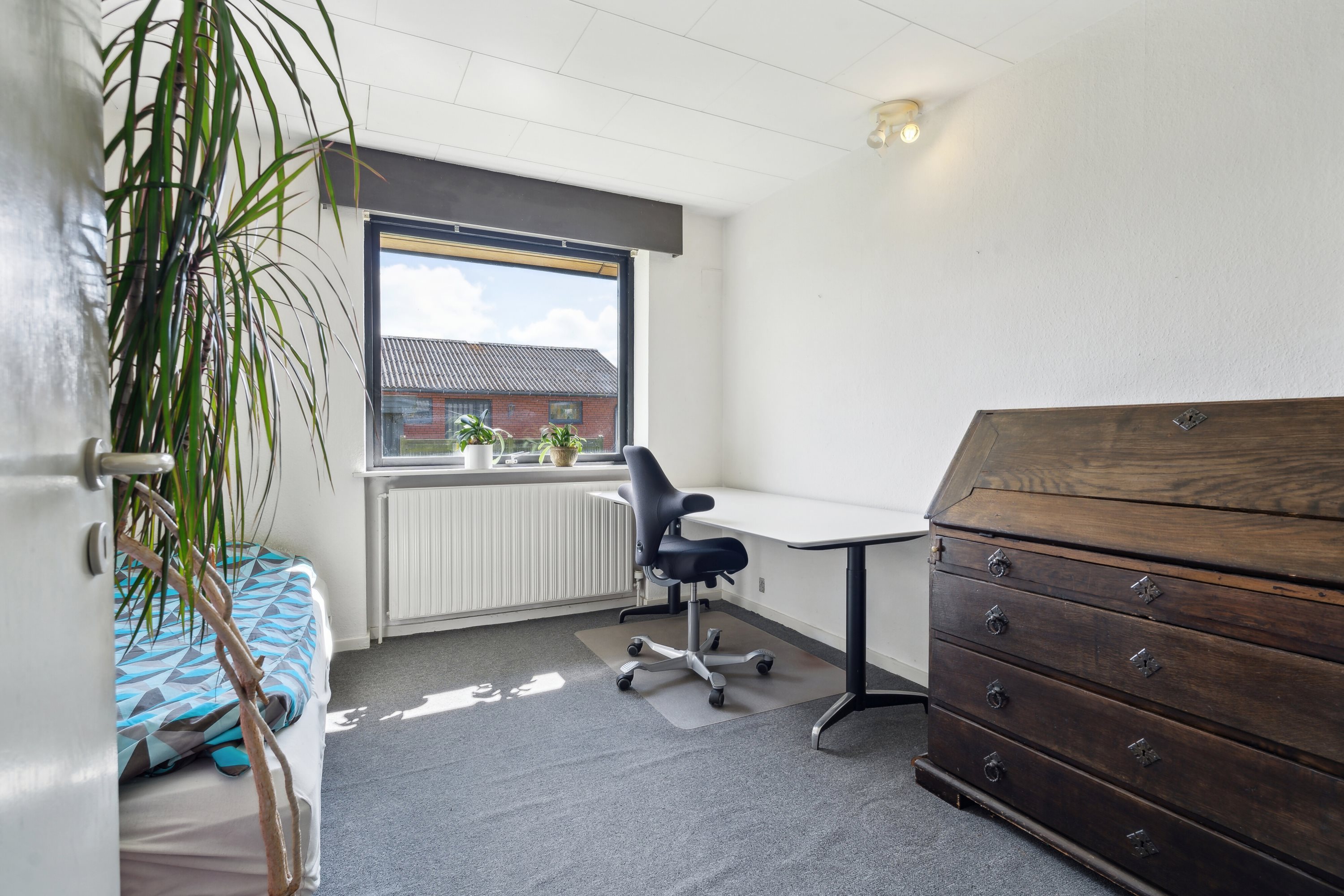 Fremhævet værelse billede i fuldskærmstilstand. Billede af Vestervangen 15, 8620 Kjellerup