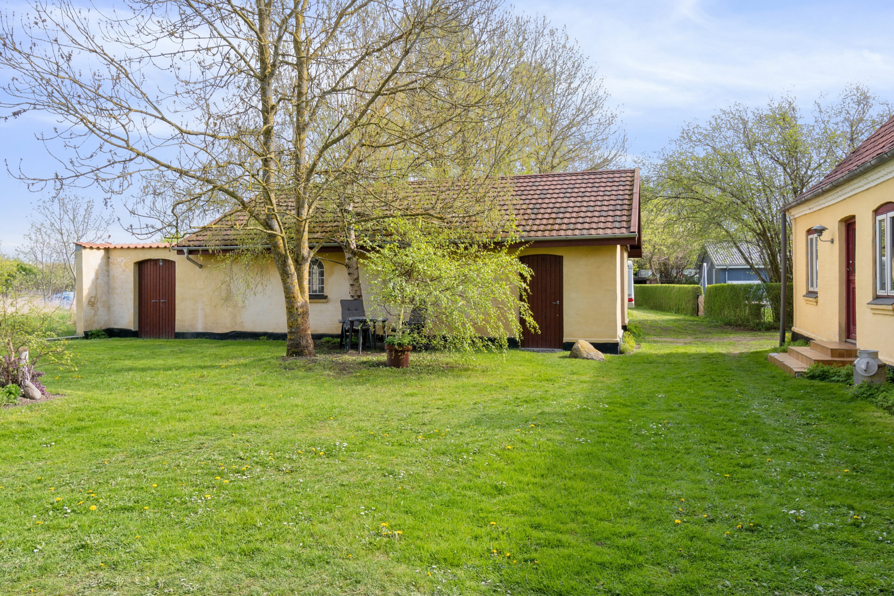 Fremhævet set fra haven billede i fuldskærmstilstand. Billede af Hesselbyvej 23A, 4230 Skælskør