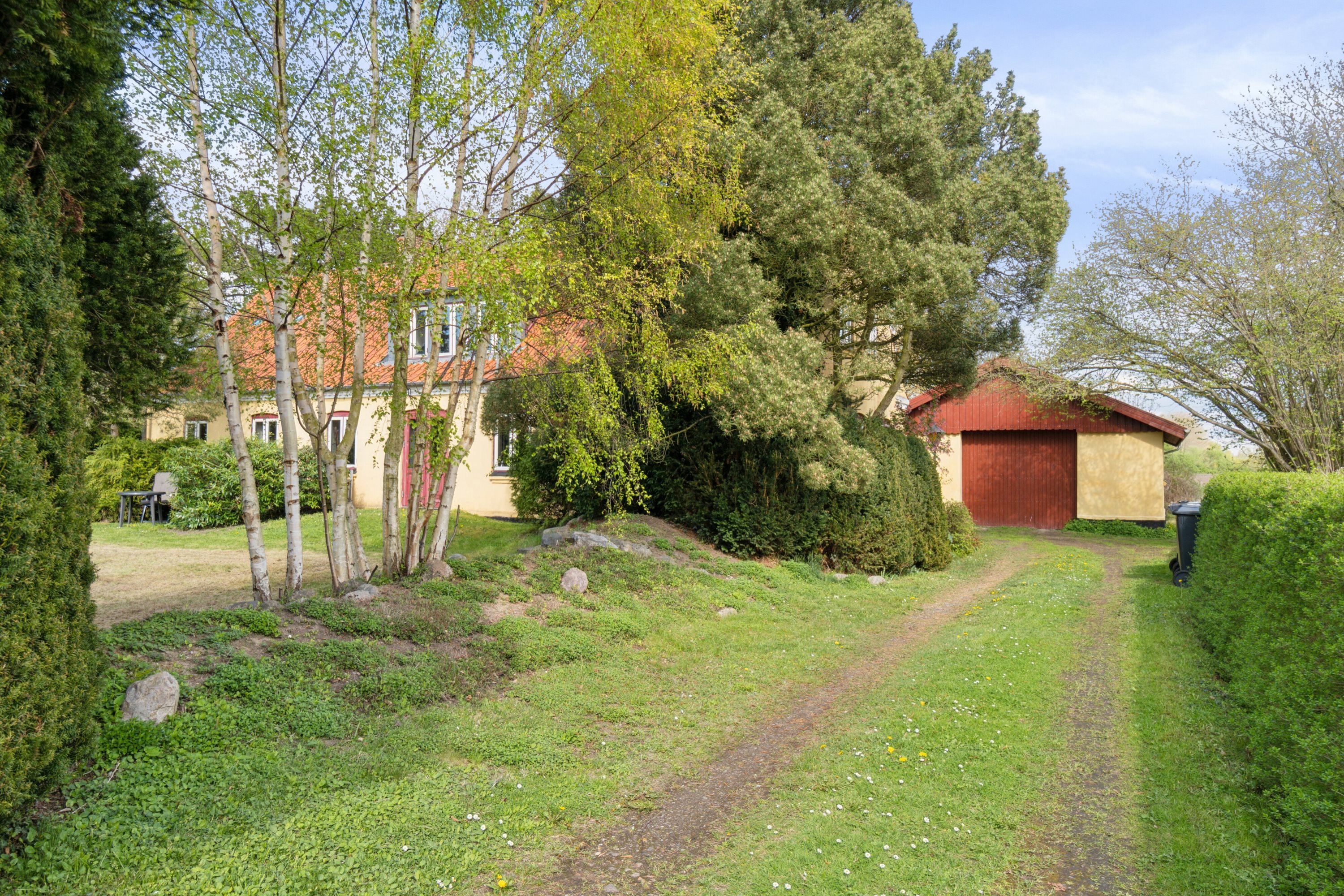 Fremhævet set fra haven billede i fuldskærmstilstand. Billede af Hesselbyvej 23A, 4230 Skælskør