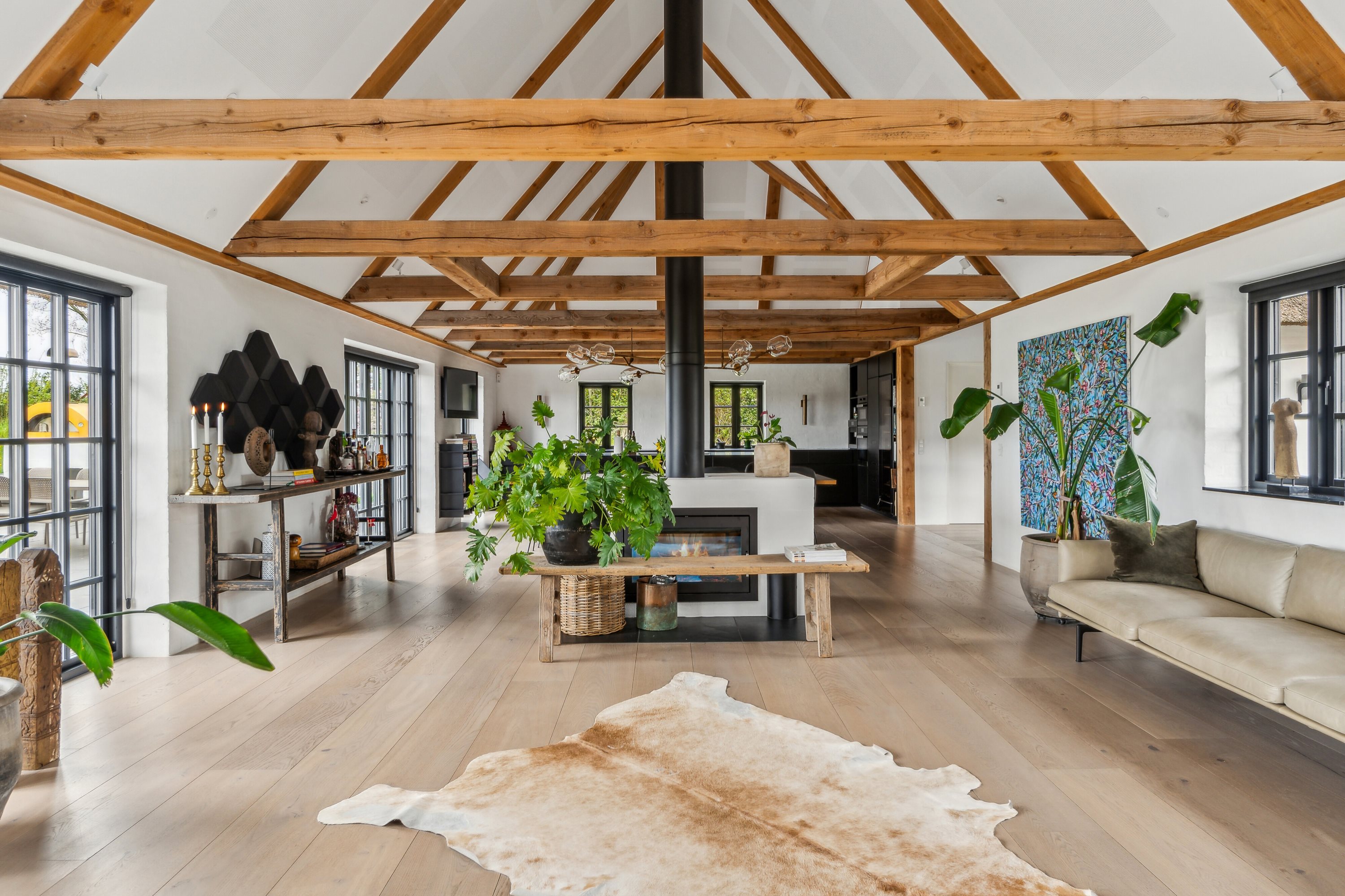 Fremhævet stue billede i fuldskærmstilstand. Billede af Vejrupvej 53, Vejrup, 5464 Brenderup Fyn