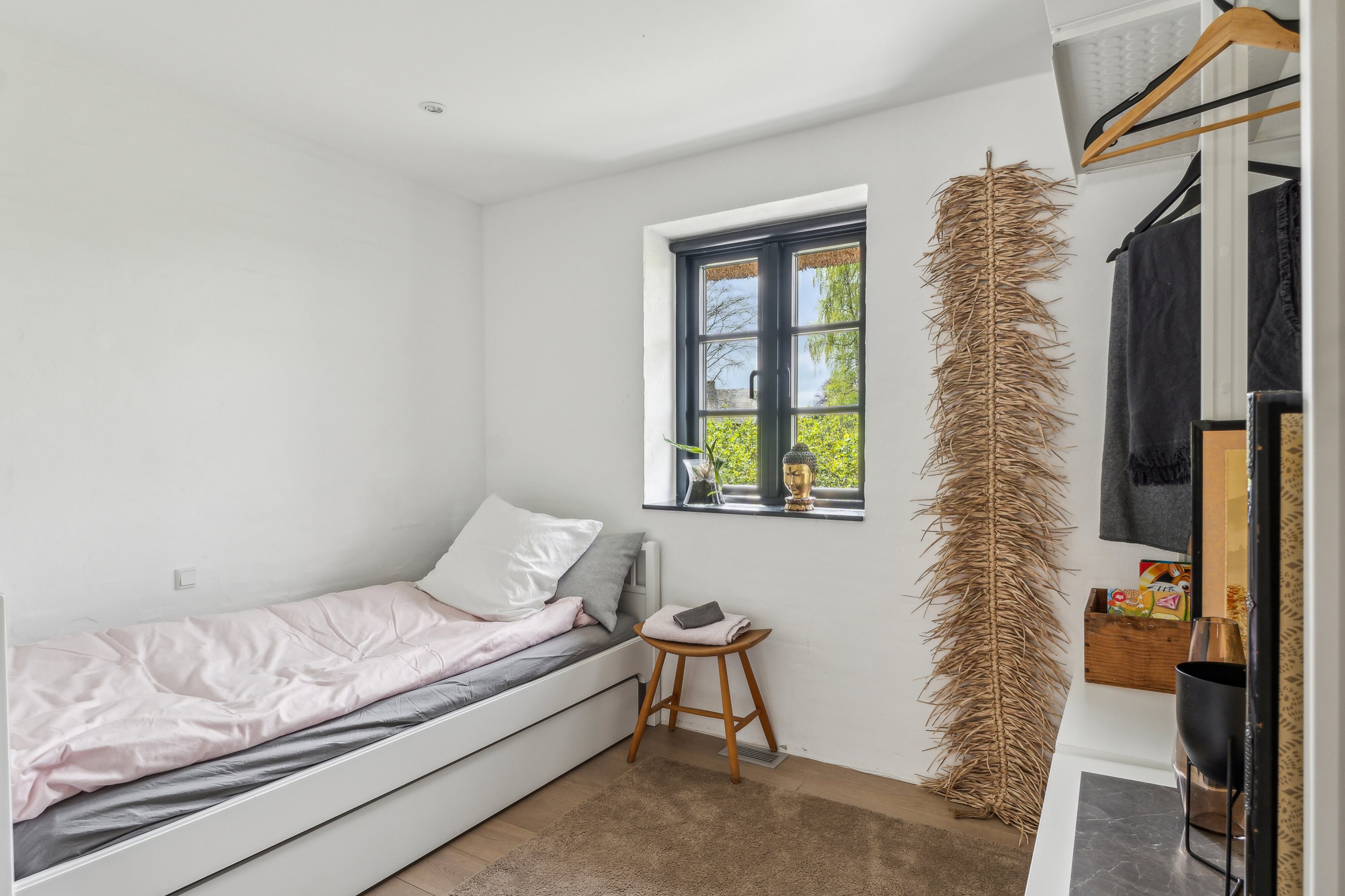 Fremhævet soveværelse billede i fuldskærmstilstand. Billede af Vejrupvej 53, Vejrup, 5464 Brenderup Fyn