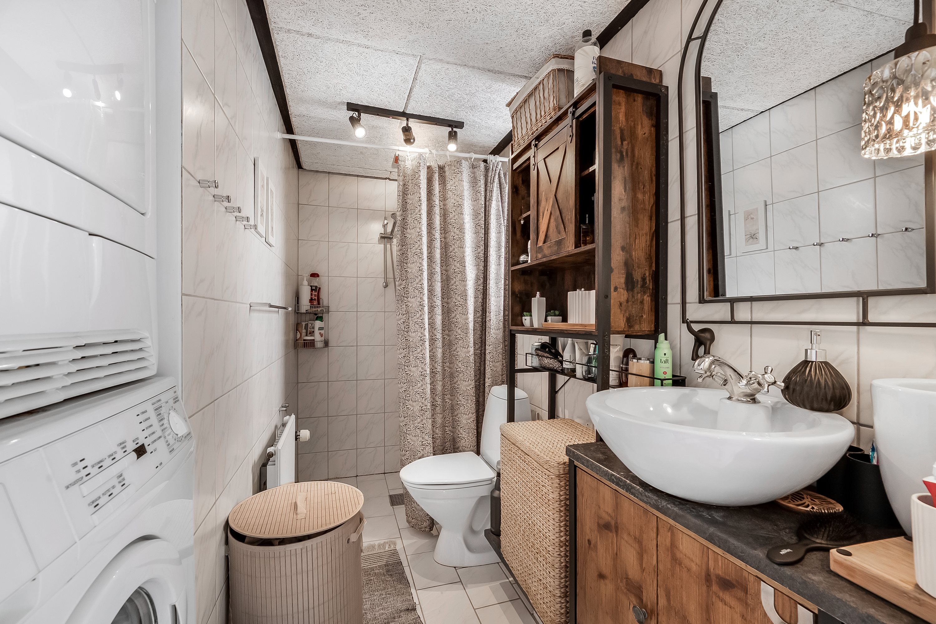 Fremhævet indendørs billede i fuldskærmstilstand. Billede af Møllebakken 3, Vedersø, 6990 Ulfborg