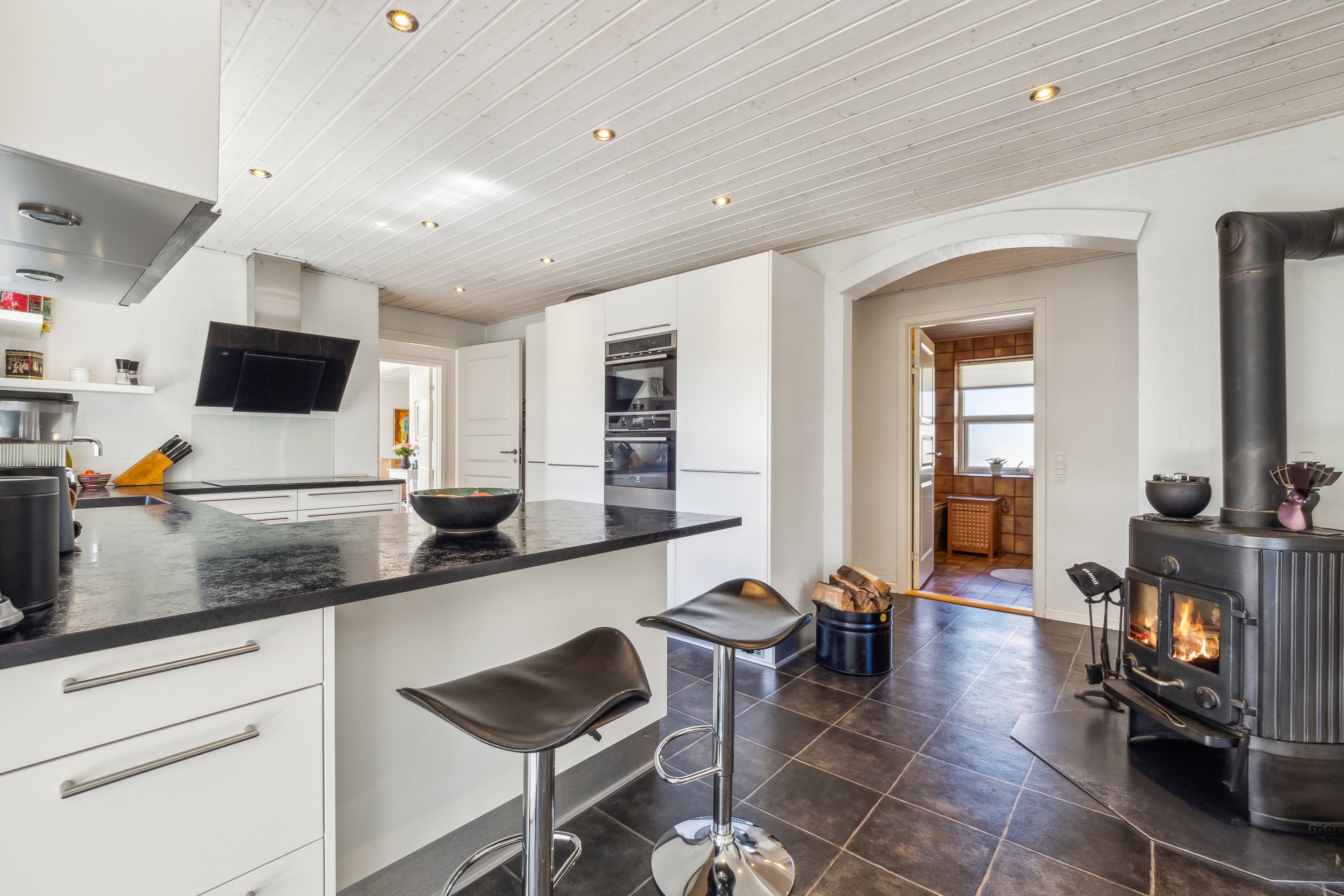 Fremhævet køkken billede i fuldskærmstilstand. Billede af Blåbærvej 30, Faarup, 7900 Nykøbing M