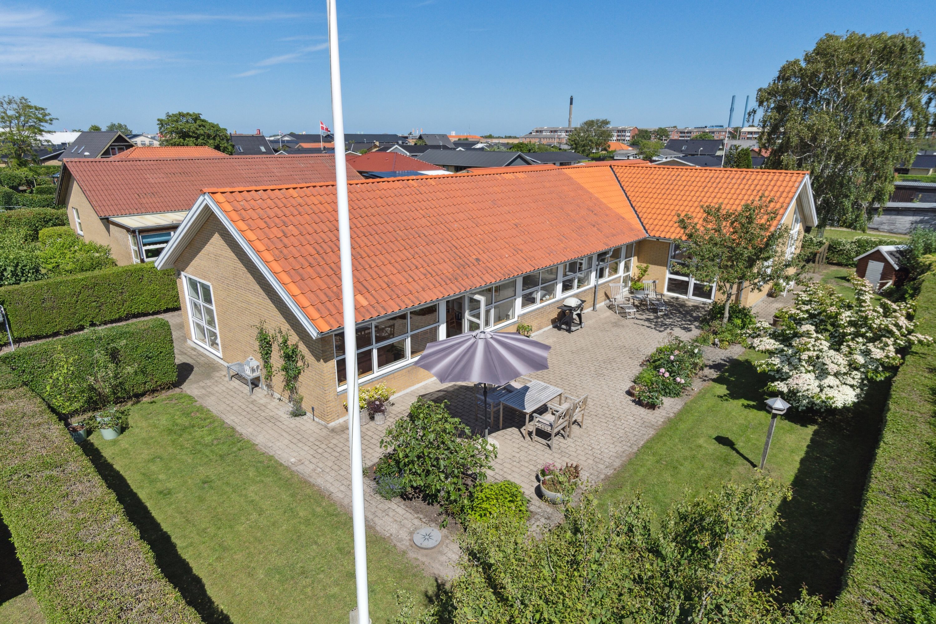 Miniaturebillede 1: udsigt fra toppen. Billede af Mylius Erichsens Vej 4, 9900 Frederikshavn