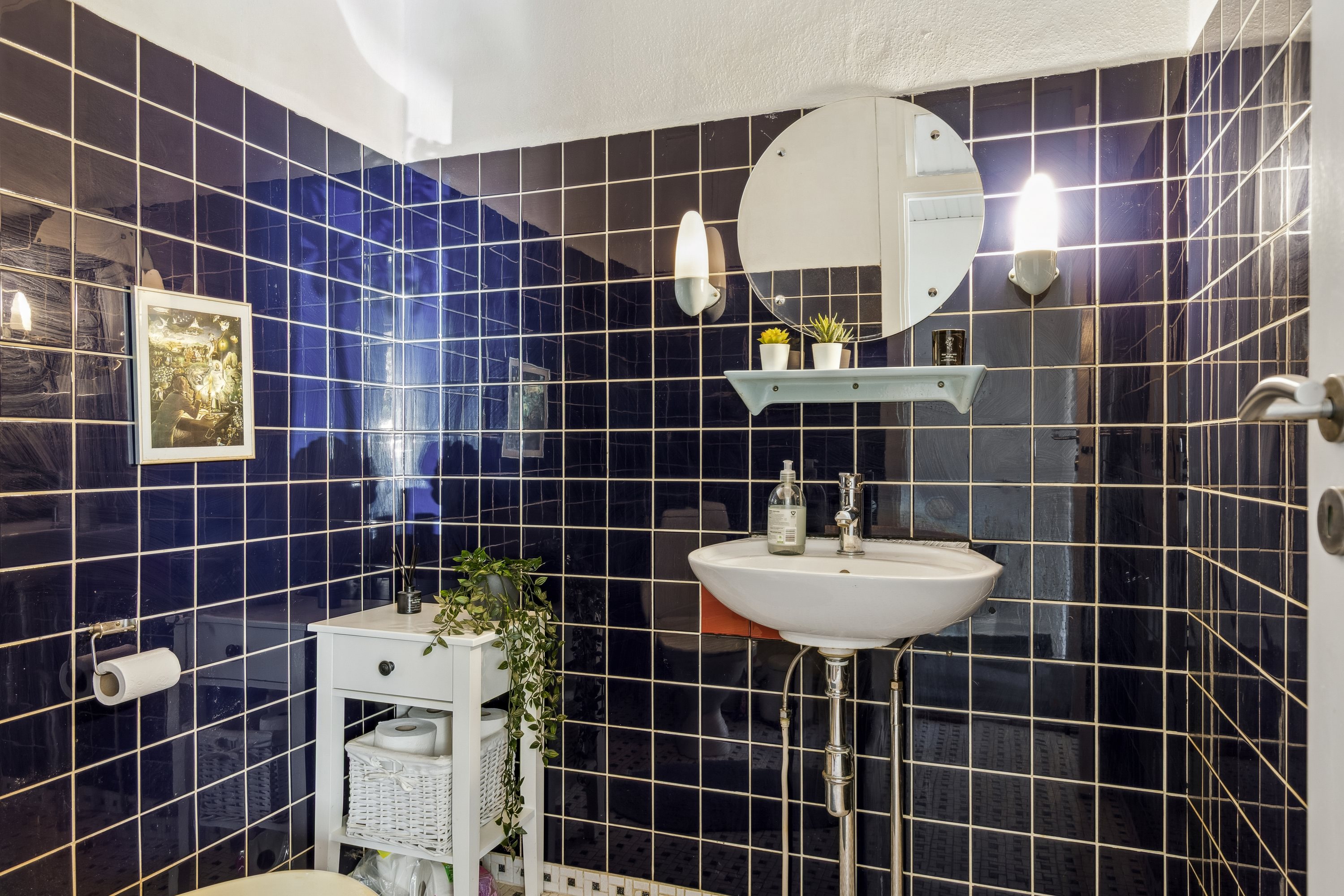 Fremhævet toilet billede i fuldskærmstilstand. Billede af Lille Stokkebjergvej 1, 4450 Jyderup