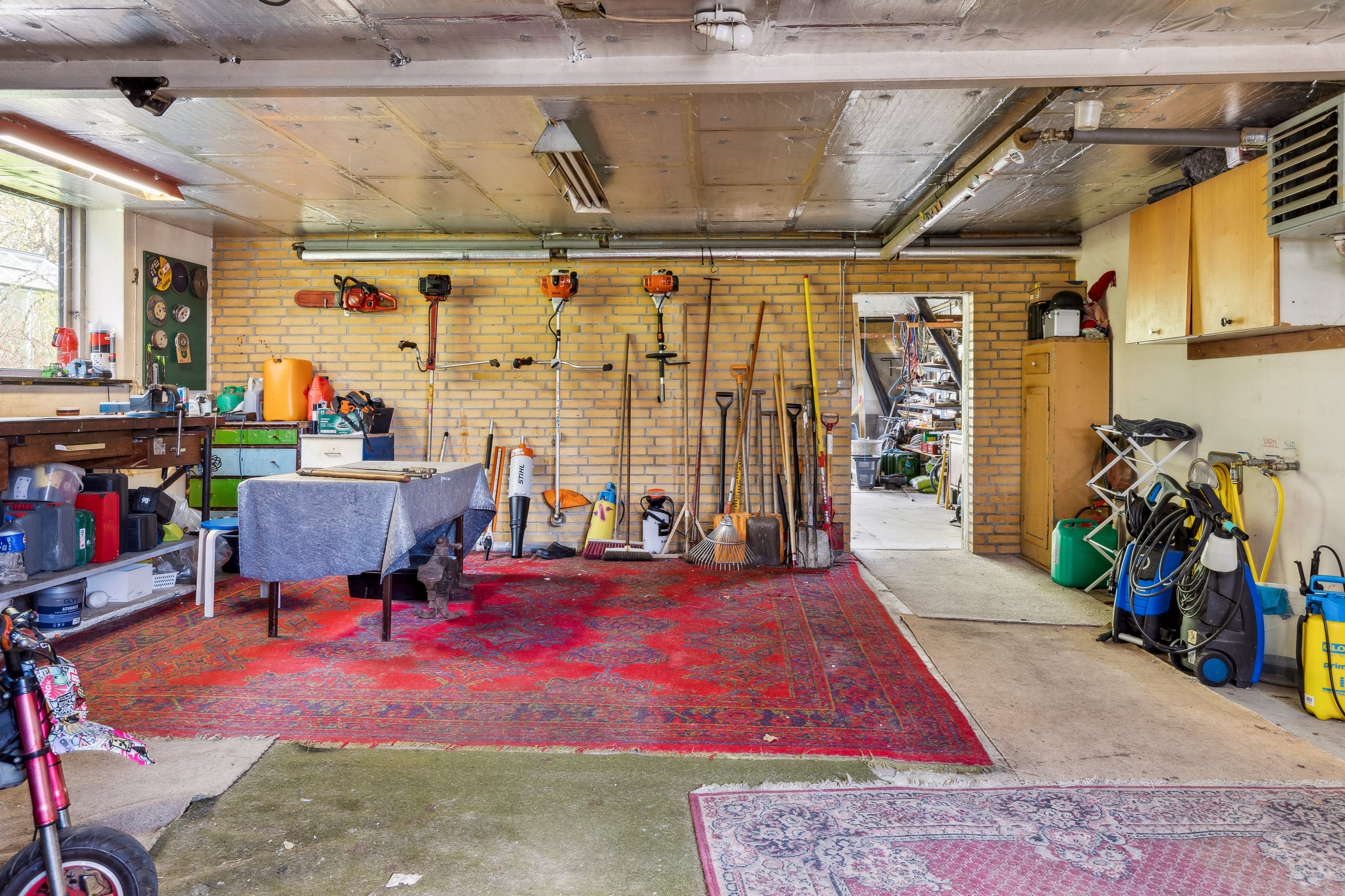 Fremhævet garage billede i fuldskærmstilstand. Billede af Lille Stokkebjergvej 1, 4450 Jyderup