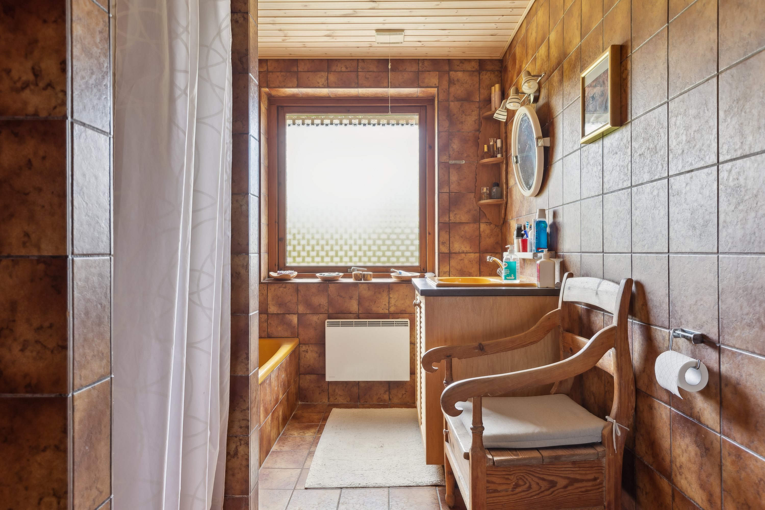 Fremhævet badeværelse billede i fuldskærmstilstand. Billede af Vesterbjergvej 3, 4460 Snertinge