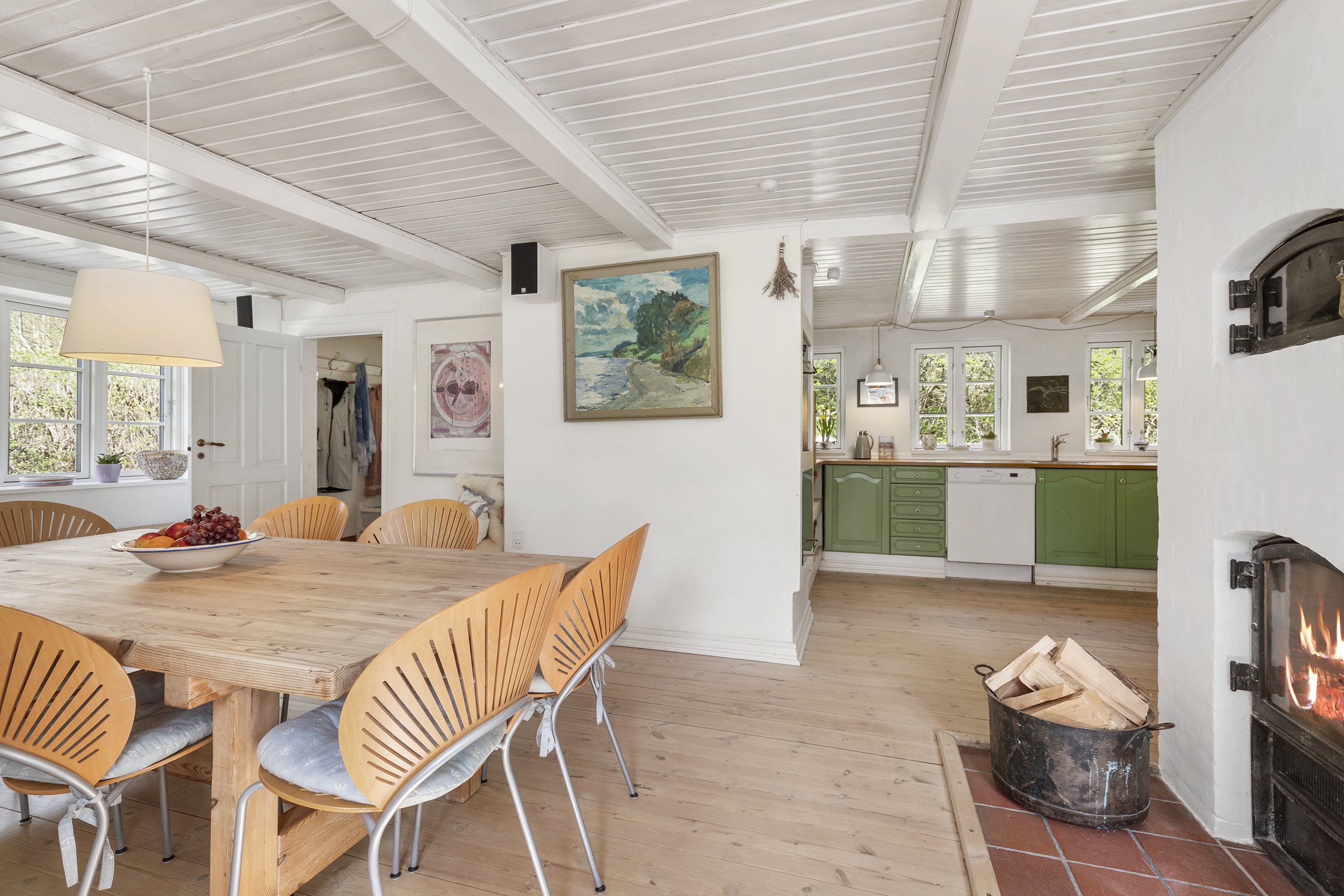 Fremhævet spisestue billede i fuldskærmstilstand. Billede af Granvænget 25, Bjergby, 9800 Hjørring