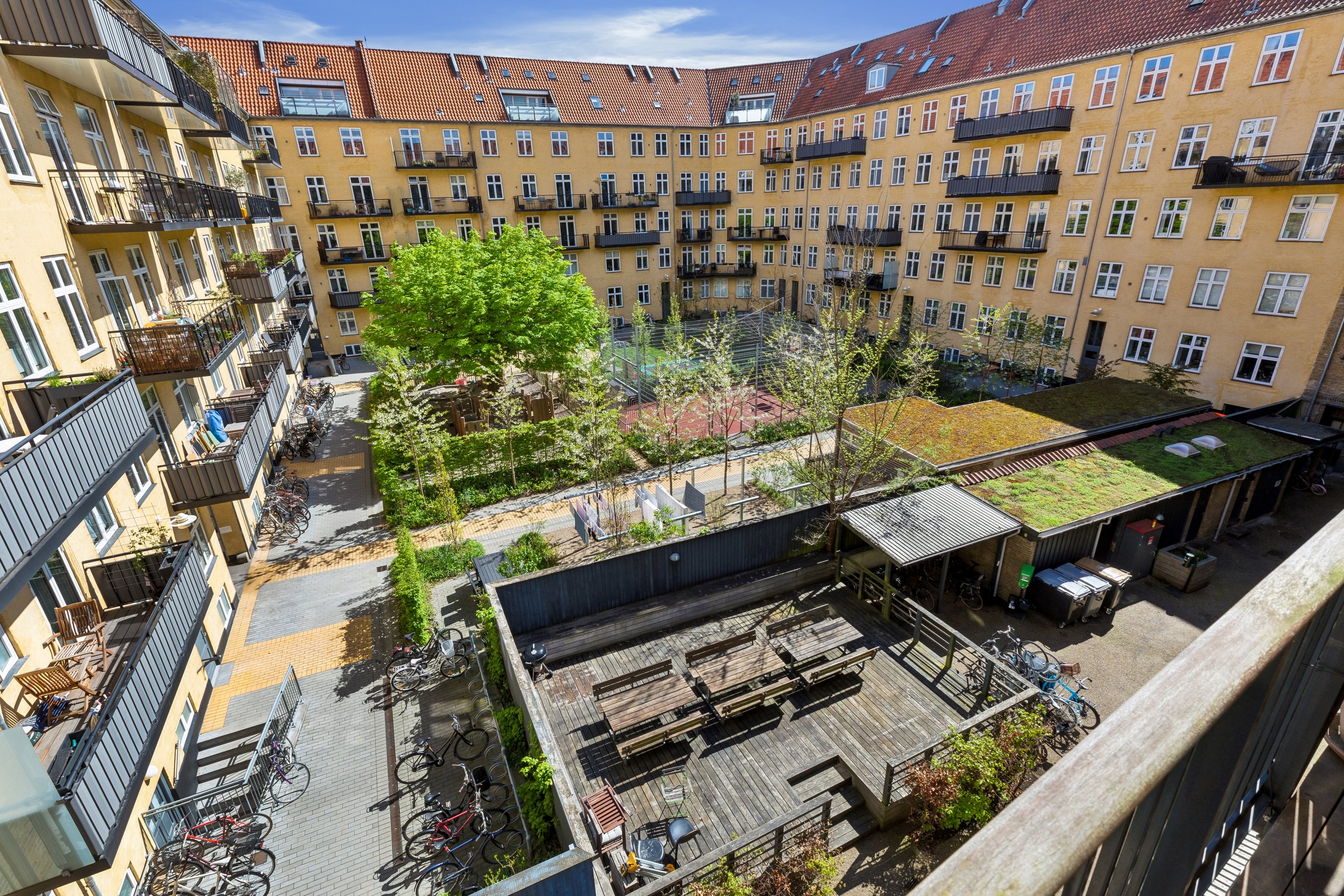 Fremhævet ejendom 1 billede i fuldskærmstilstand. Billede af Toftegårds Plads 6, 3. th., 2500 Valby