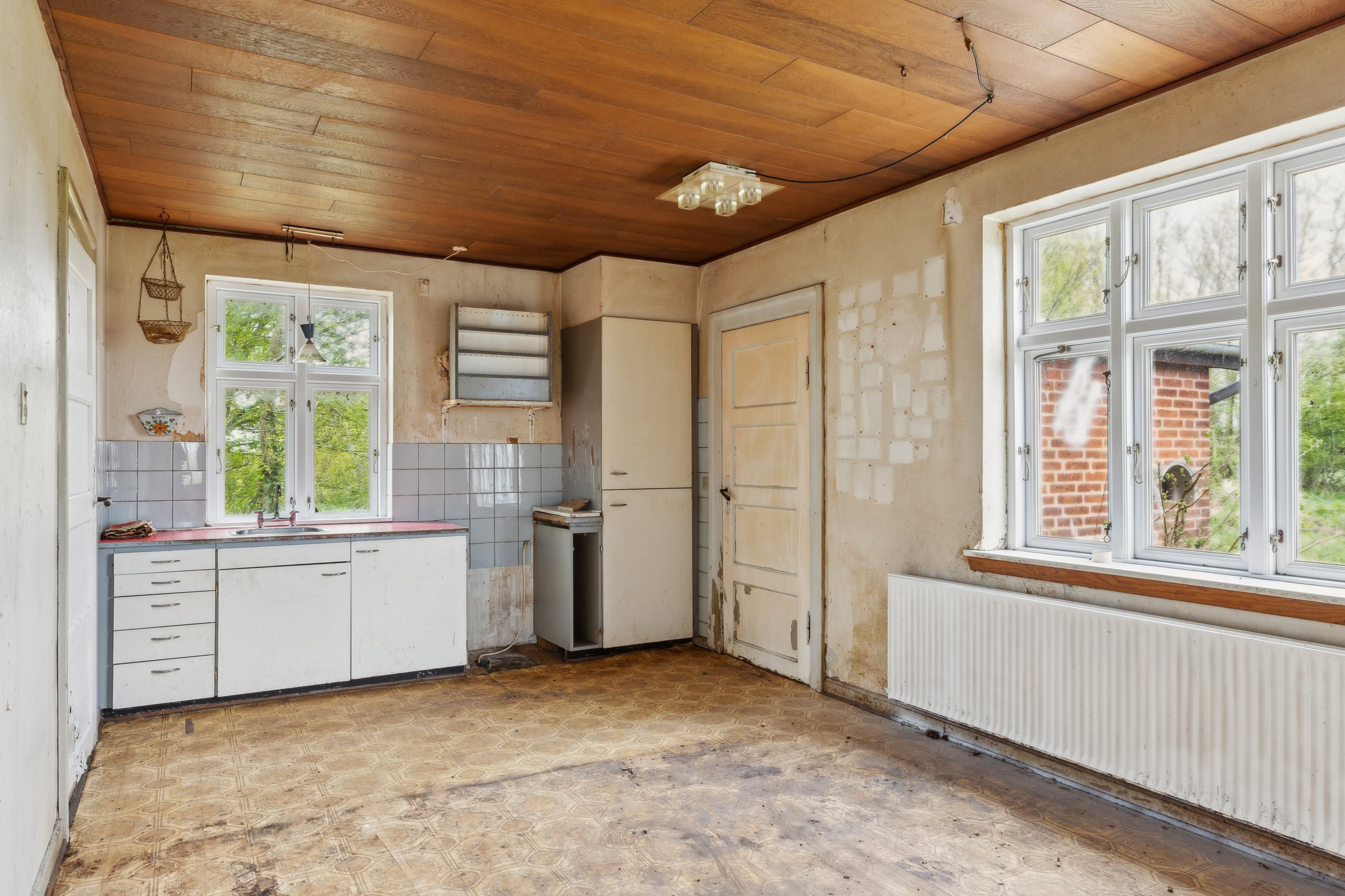 Fremhævet køkken billede i fuldskærmstilstand. Billede af Råhedevej 20, Råhede, 6760 Ribe