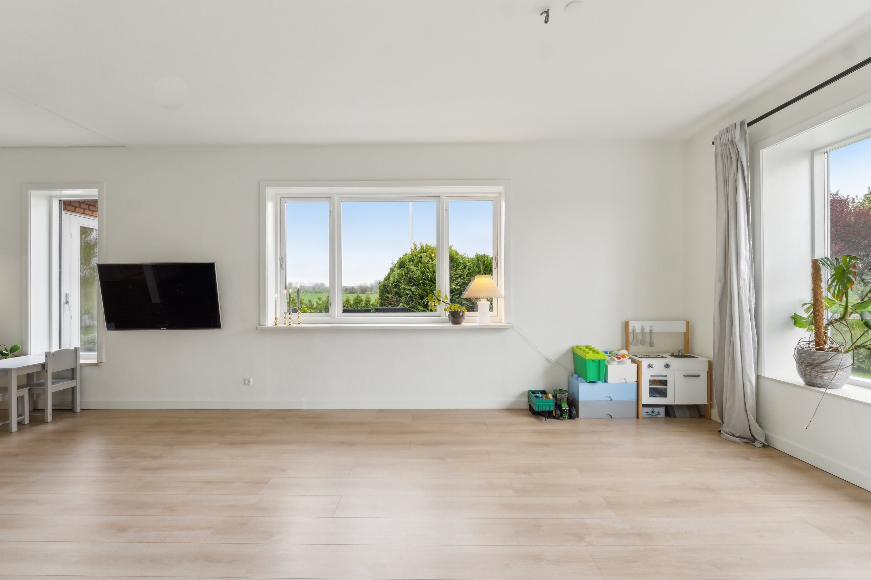 Fremhævet stue billede i fuldskærmstilstand. Billede af Nyborgvej 25, 5863 Ferritslev Fyn