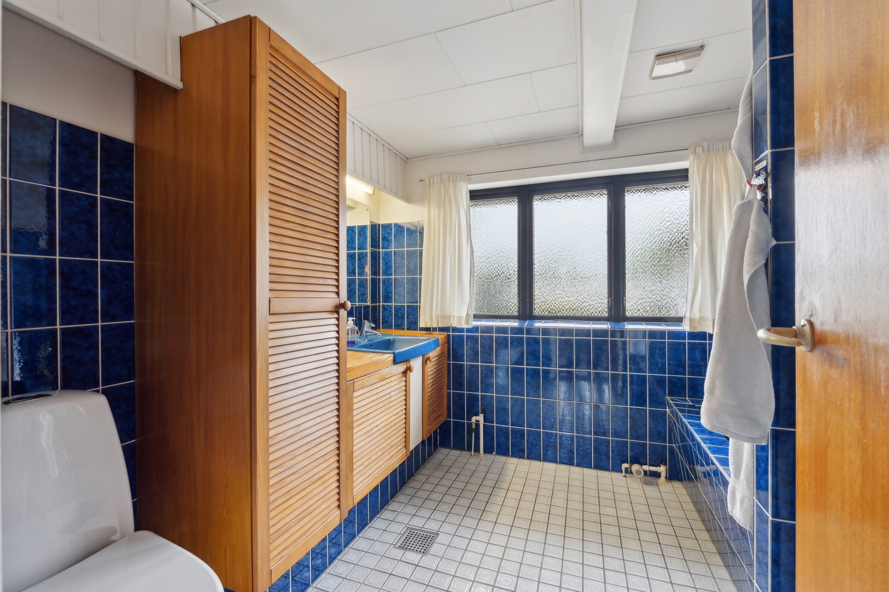 Fremhævet badeværelse billede i fuldskærmstilstand. Billede af Skovballevej 44, Tåsinge, 5700 Svendborg