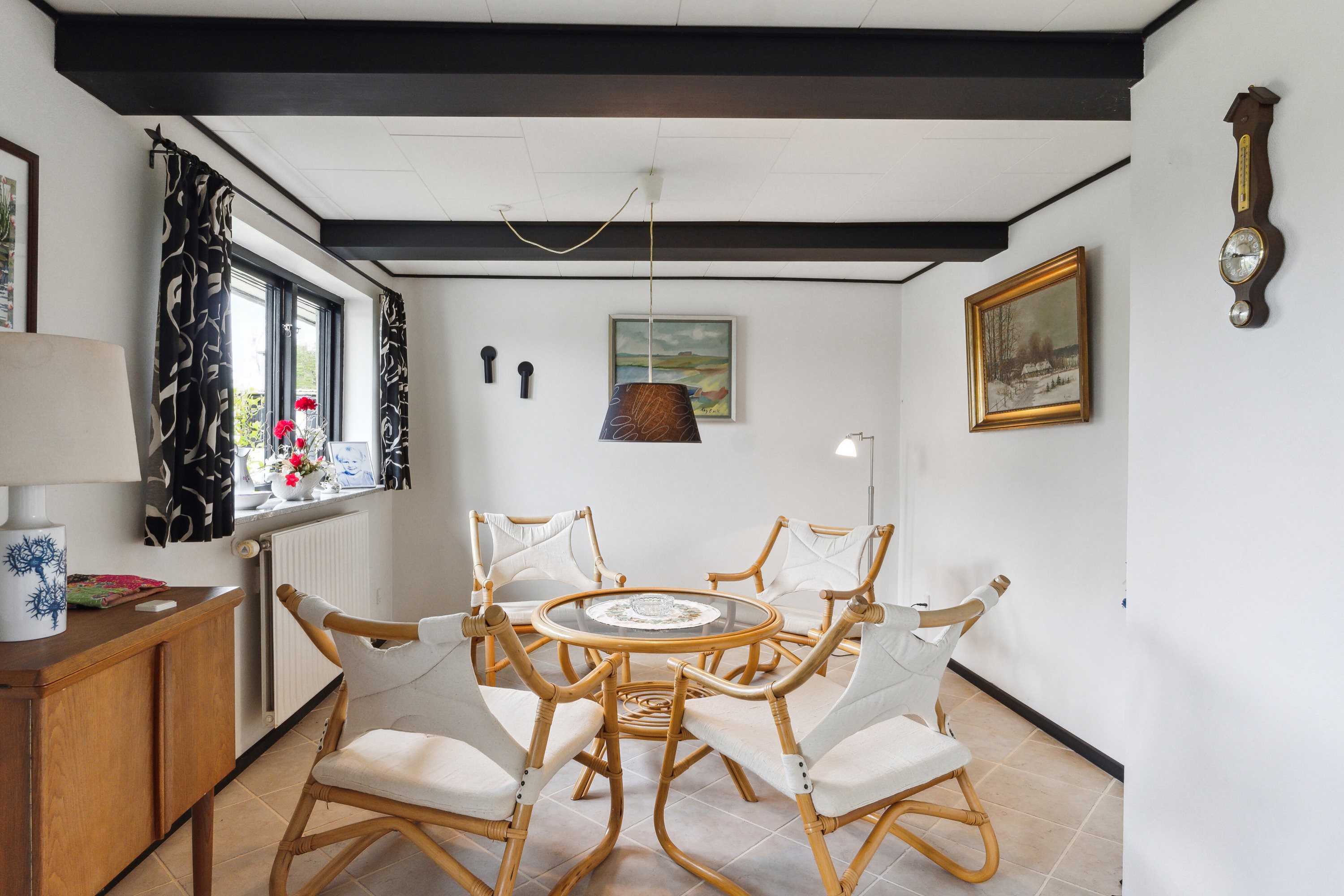 Fremhævet spisestue billede i fuldskærmstilstand. Billede af Skovballevej 44, Tåsinge, 5700 Svendborg