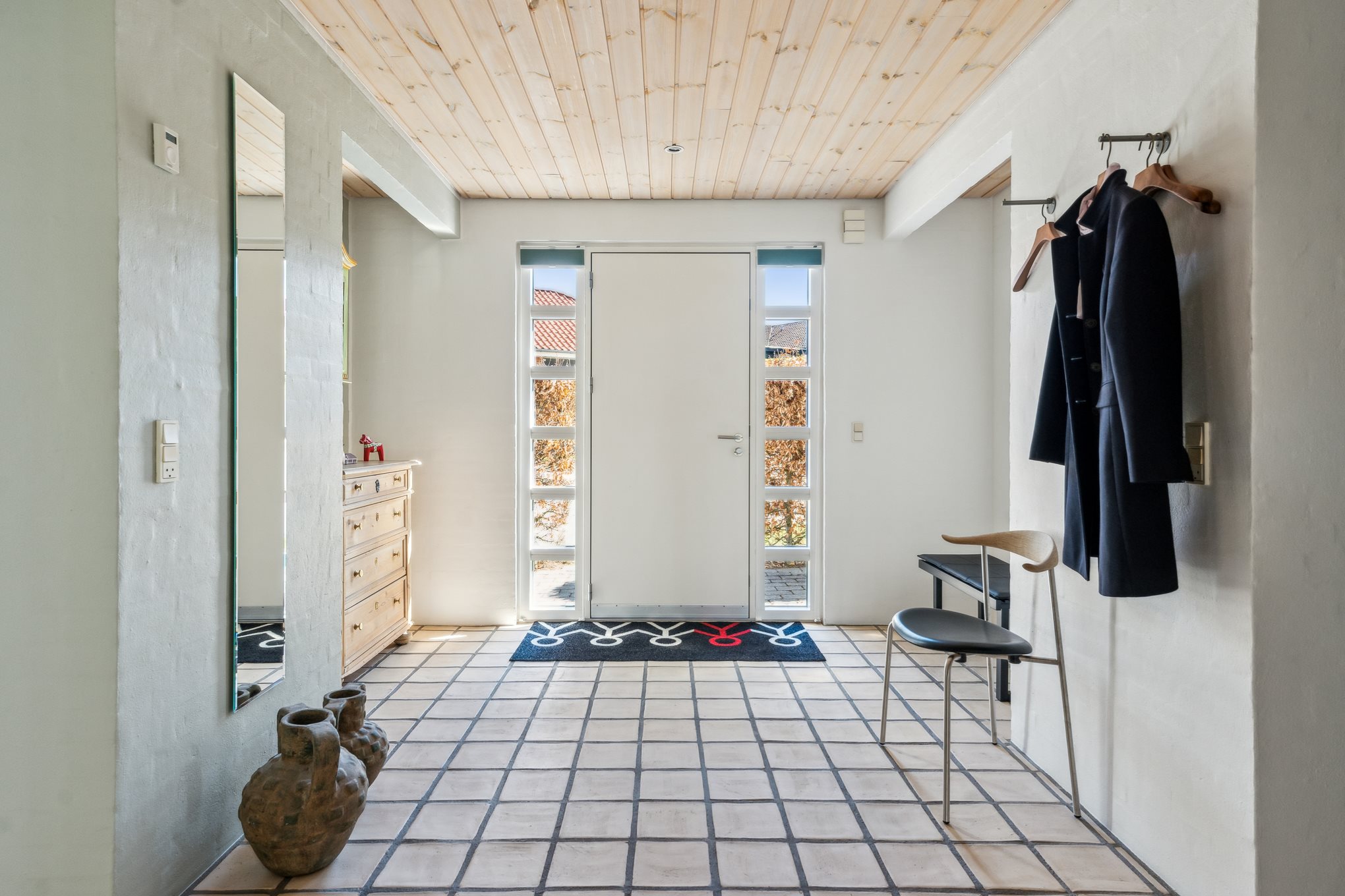 Fremhævet entré billede i fuldskærmstilstand. Billede af Præstemarken 16D, 8960 Randers SØ