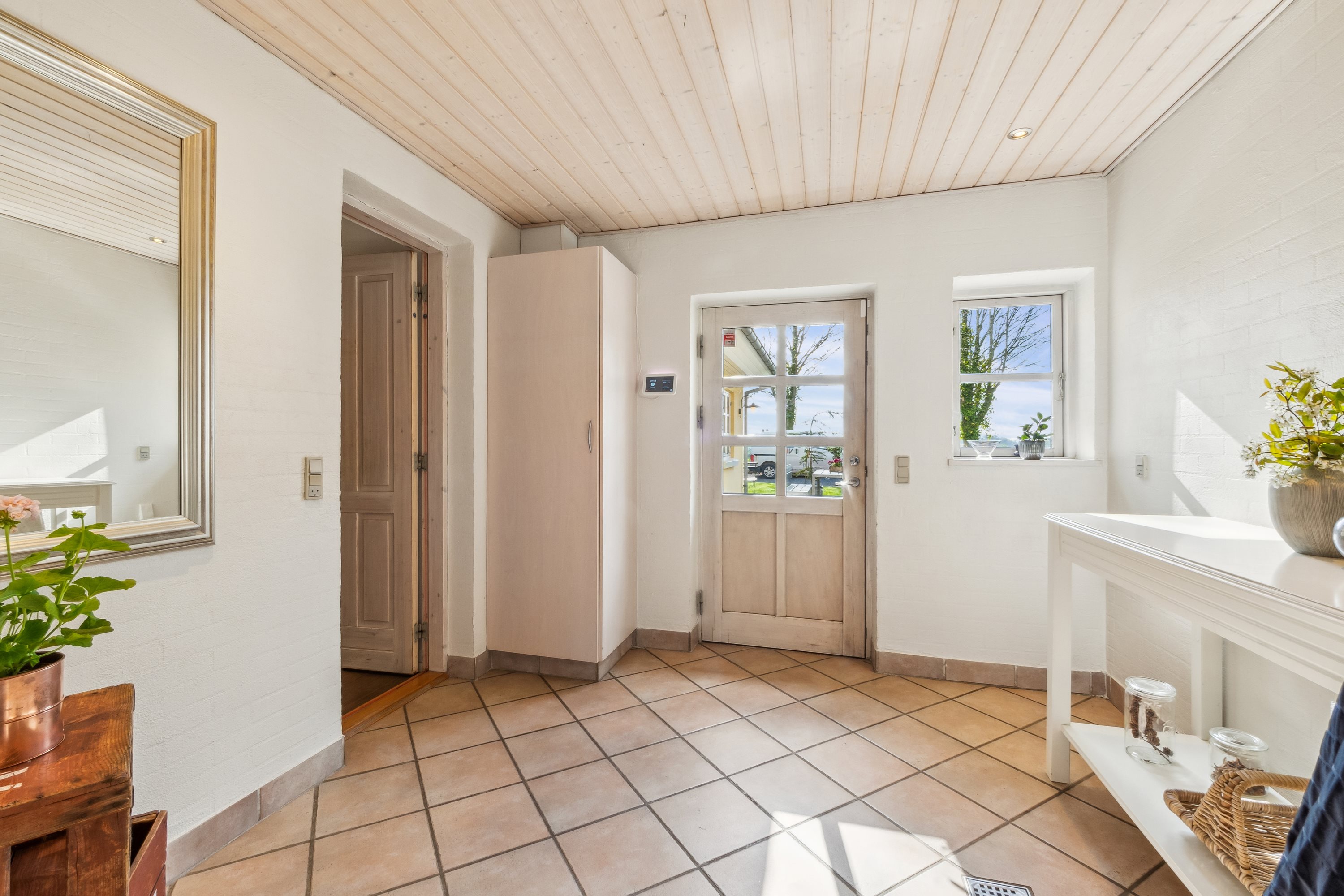 Fremhævet stue billede i fuldskærmstilstand. Billede af Viborgvej 316, Korsbakken, 7840 Højslev