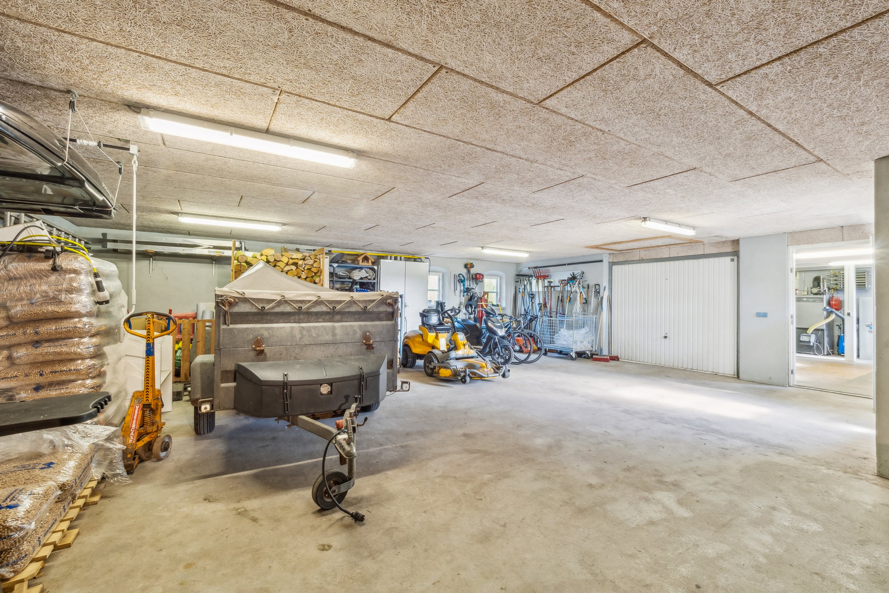 Fremhævet garage billede i fuldskærmstilstand. Billede af Viborgvej 316, Korsbakken, 7840 Højslev