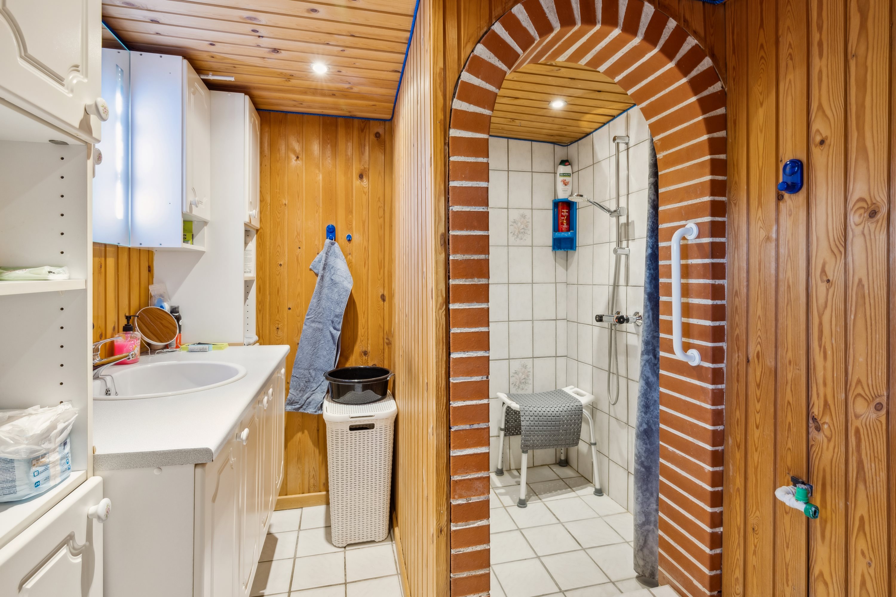 Fremhævet badeværelse billede i fuldskærmstilstand. Billede af Fuglebækvej 34, Sønder Homå, 8570 Trustrup